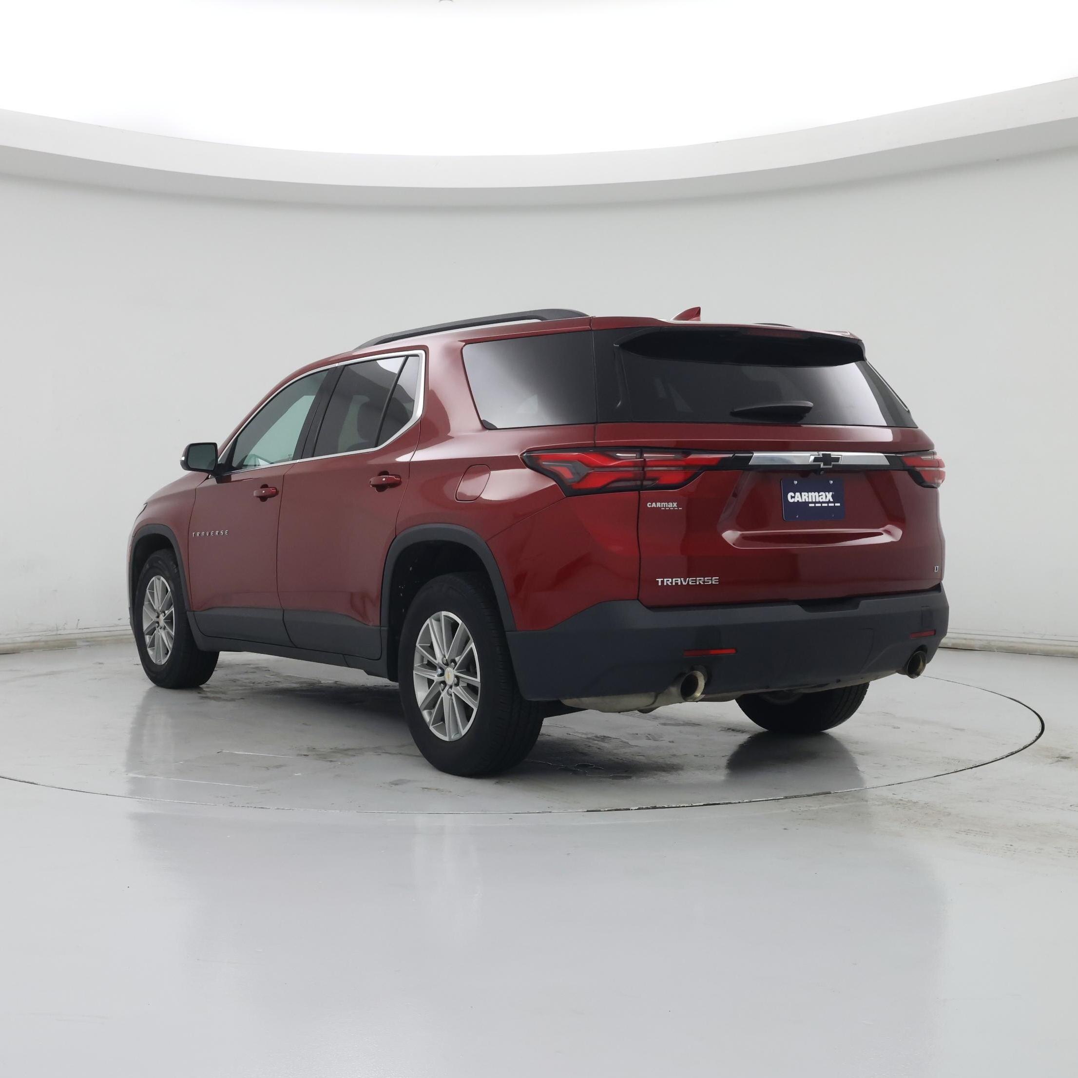 Thumbnail: 2023 Chevrolet Traverse - 2