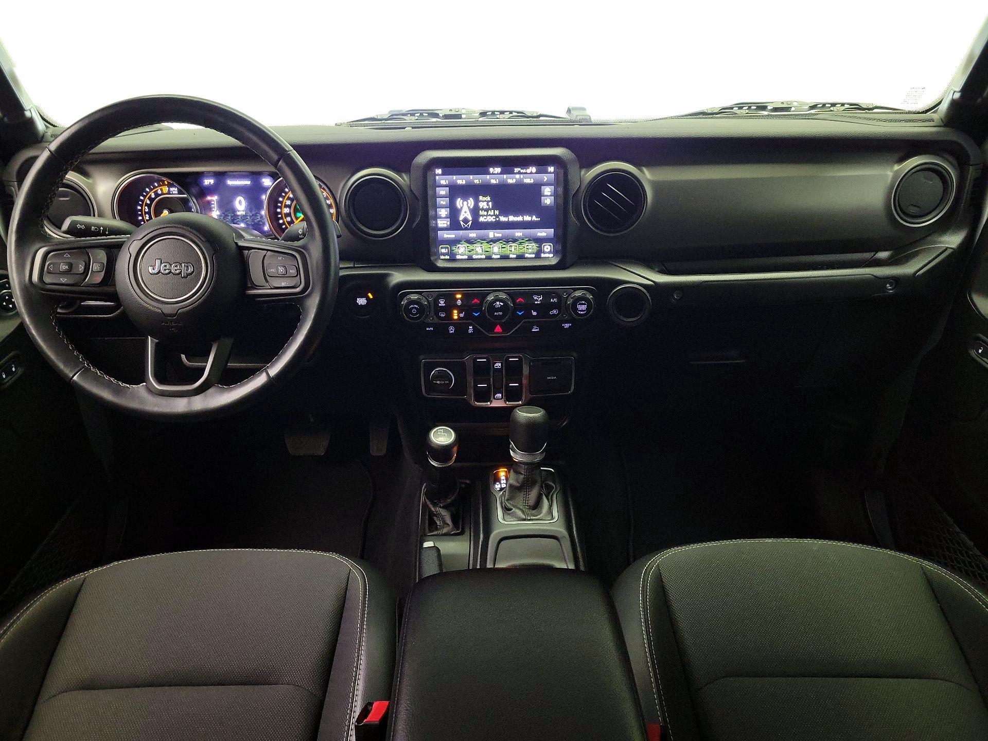 Thumbnail: 2023 Jeep Gladiator - 9