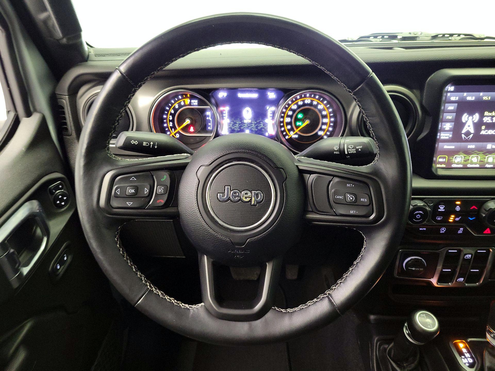 Thumbnail: 2023 Jeep Gladiator - 10