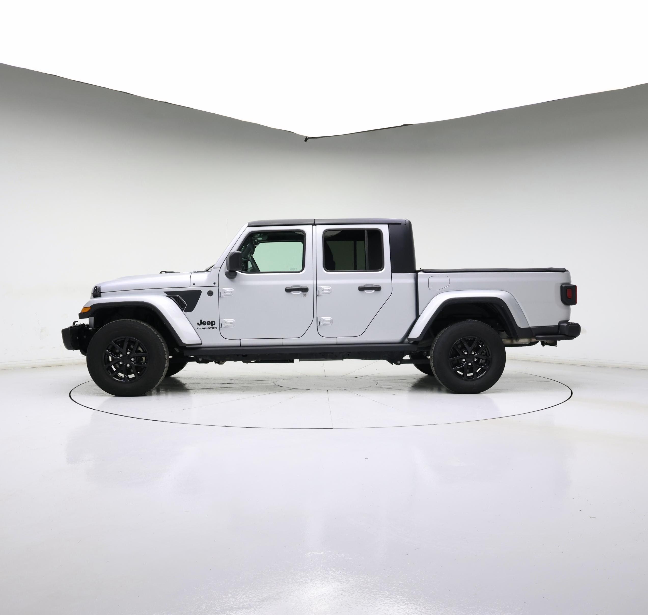 Thumbnail: 2023 Jeep Gladiator - 3