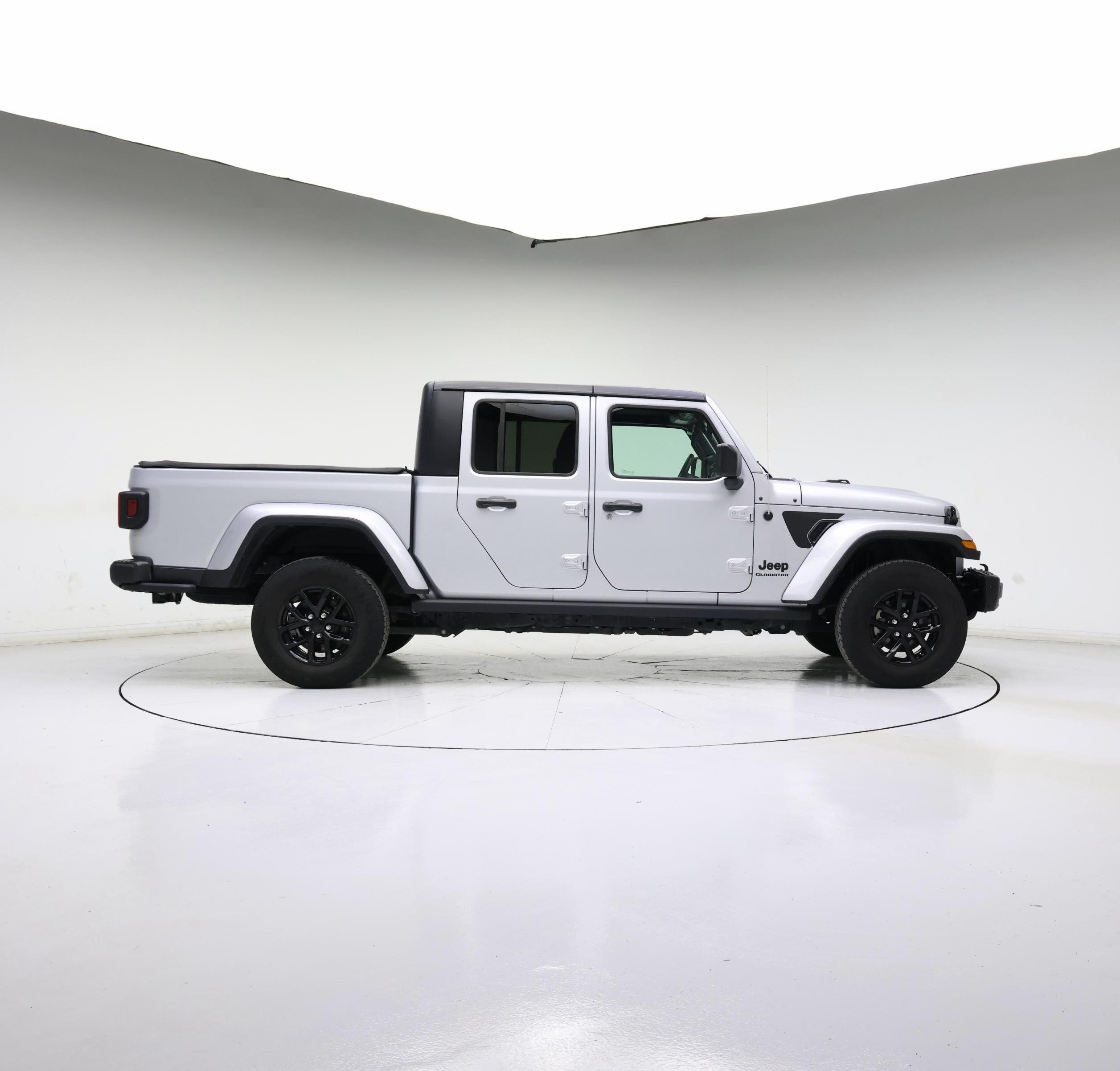 Thumbnail: 2023 Jeep Gladiator - 7