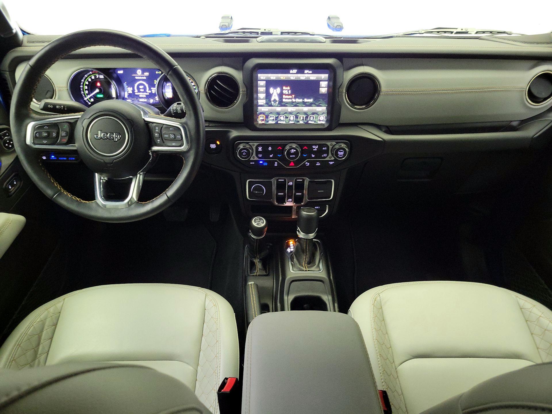 Thumbnail: 2023 Jeep Wrangler - 9