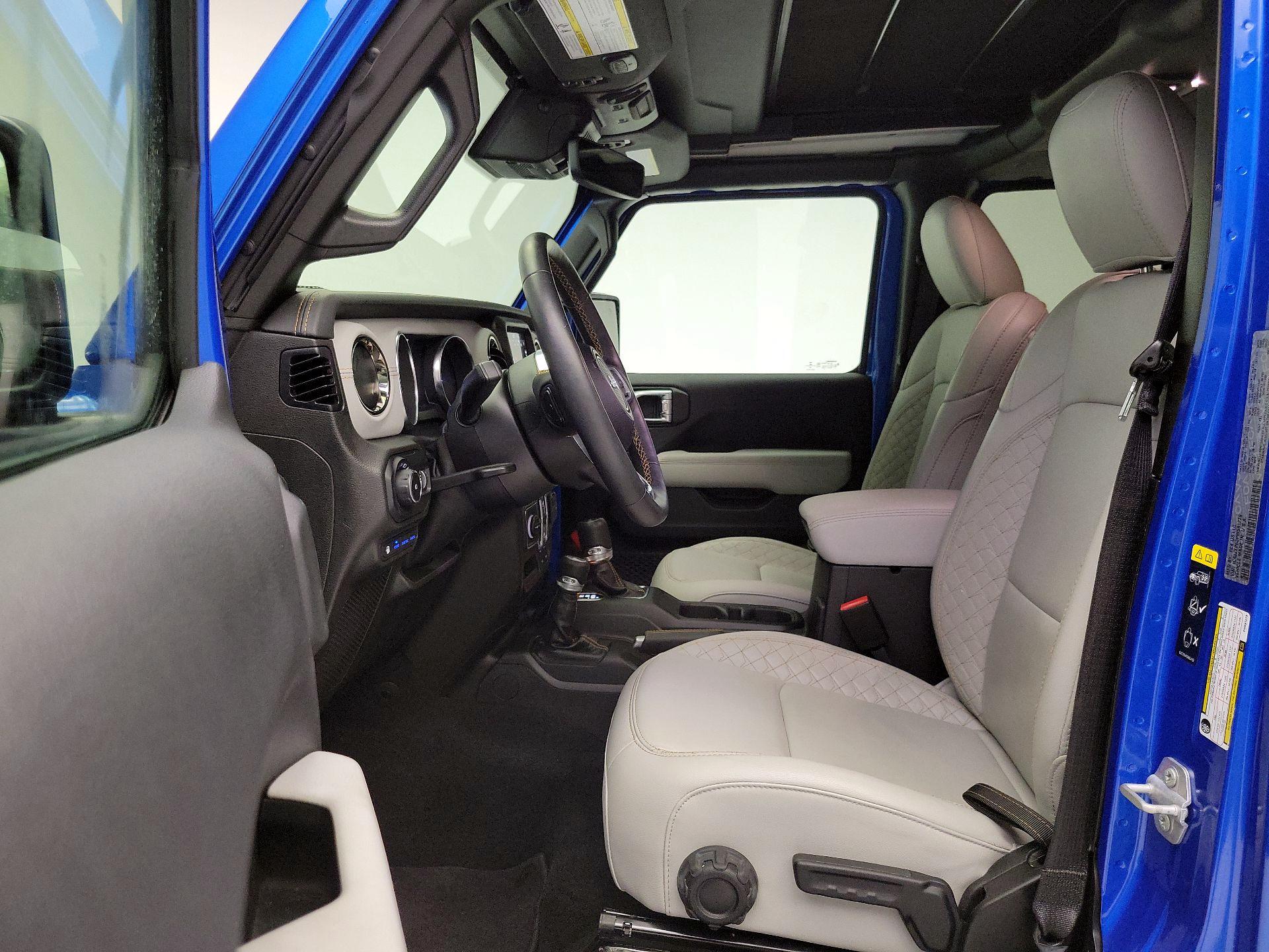 Thumbnail: 2023 Jeep Wrangler - 11