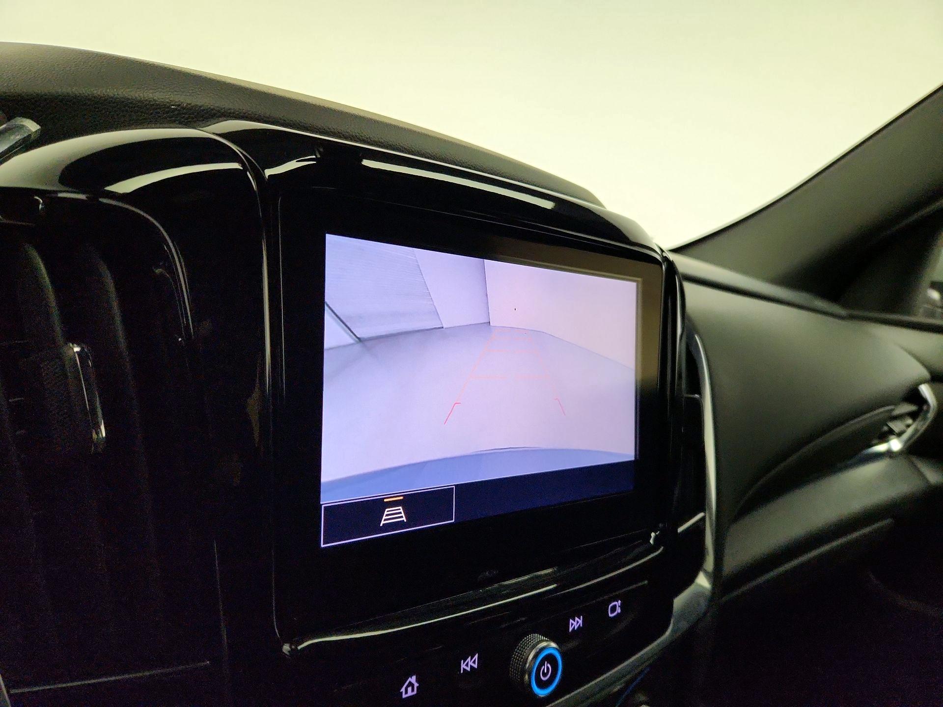 Thumbnail: 2023 Chevrolet Traverse - 14