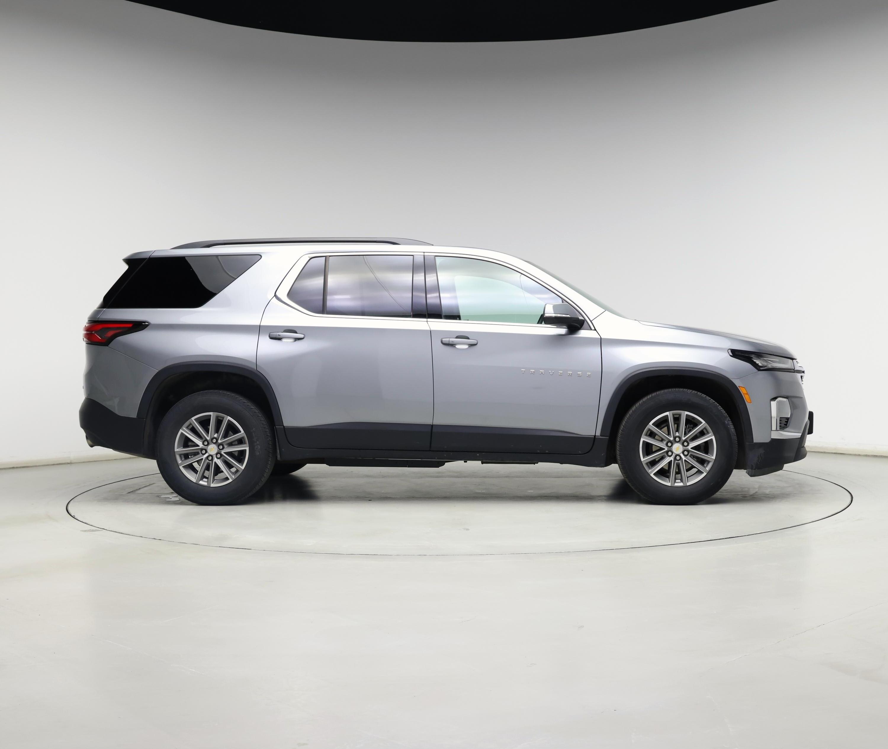 Thumbnail: 2023 Chevrolet Traverse - 7