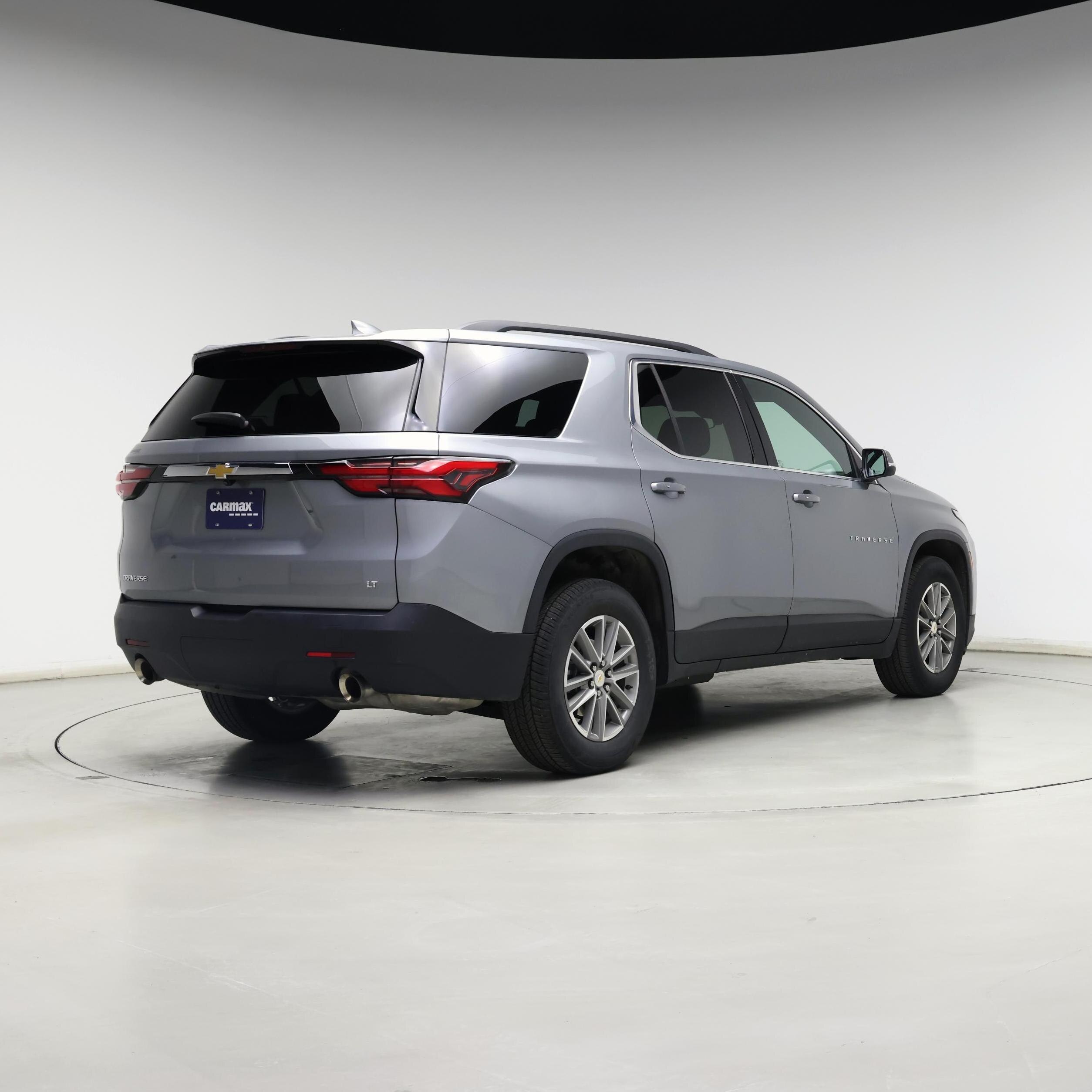 Thumbnail: 2023 Chevrolet Traverse - 8