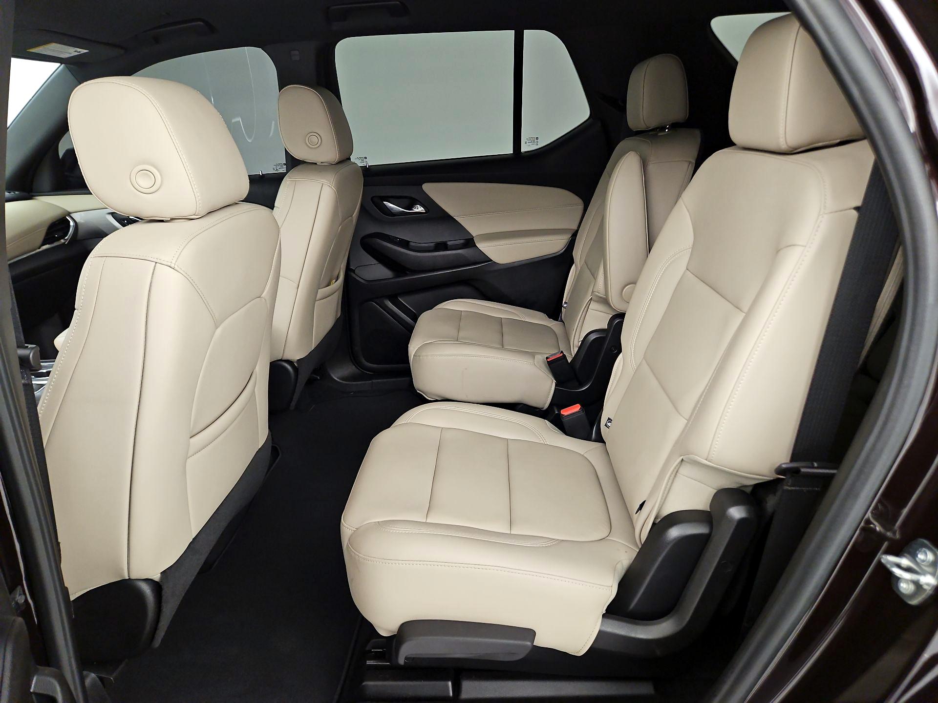 Thumbnail: 2023 Chevrolet Traverse - 20