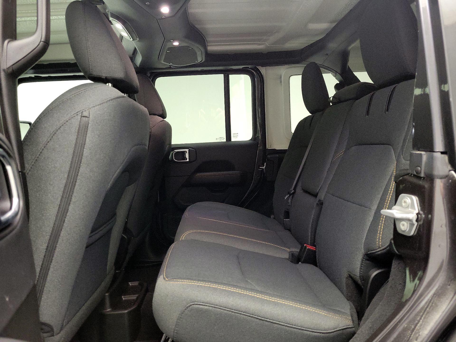 Thumbnail: 2025 Jeep Wrangler - 19