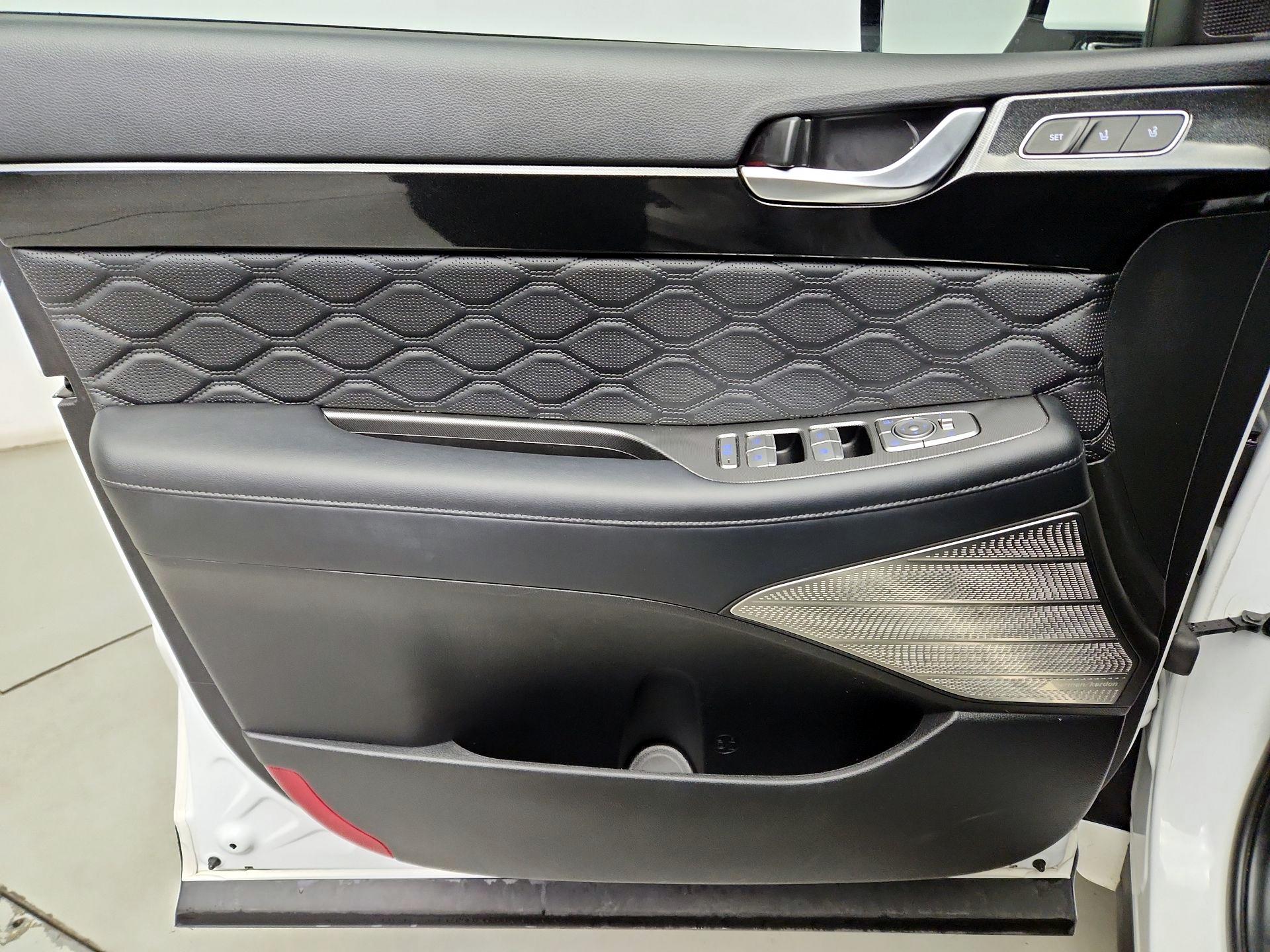 Thumbnail: 2020 Hyundai Palisade - 12