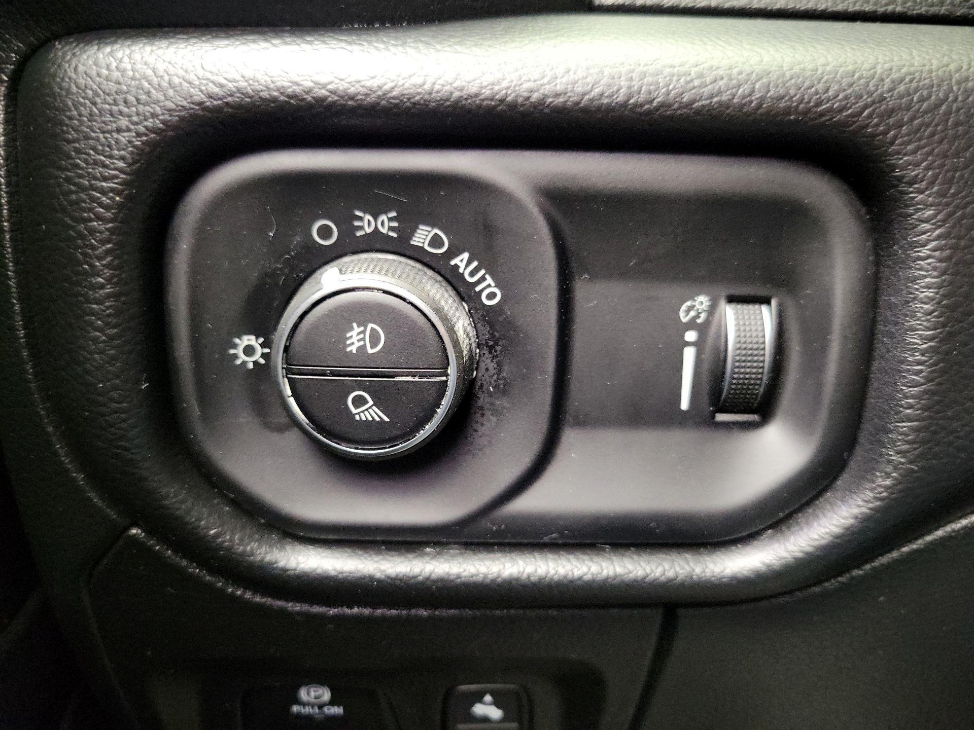 Thumbnail: 2022 RAM 1500 - 13