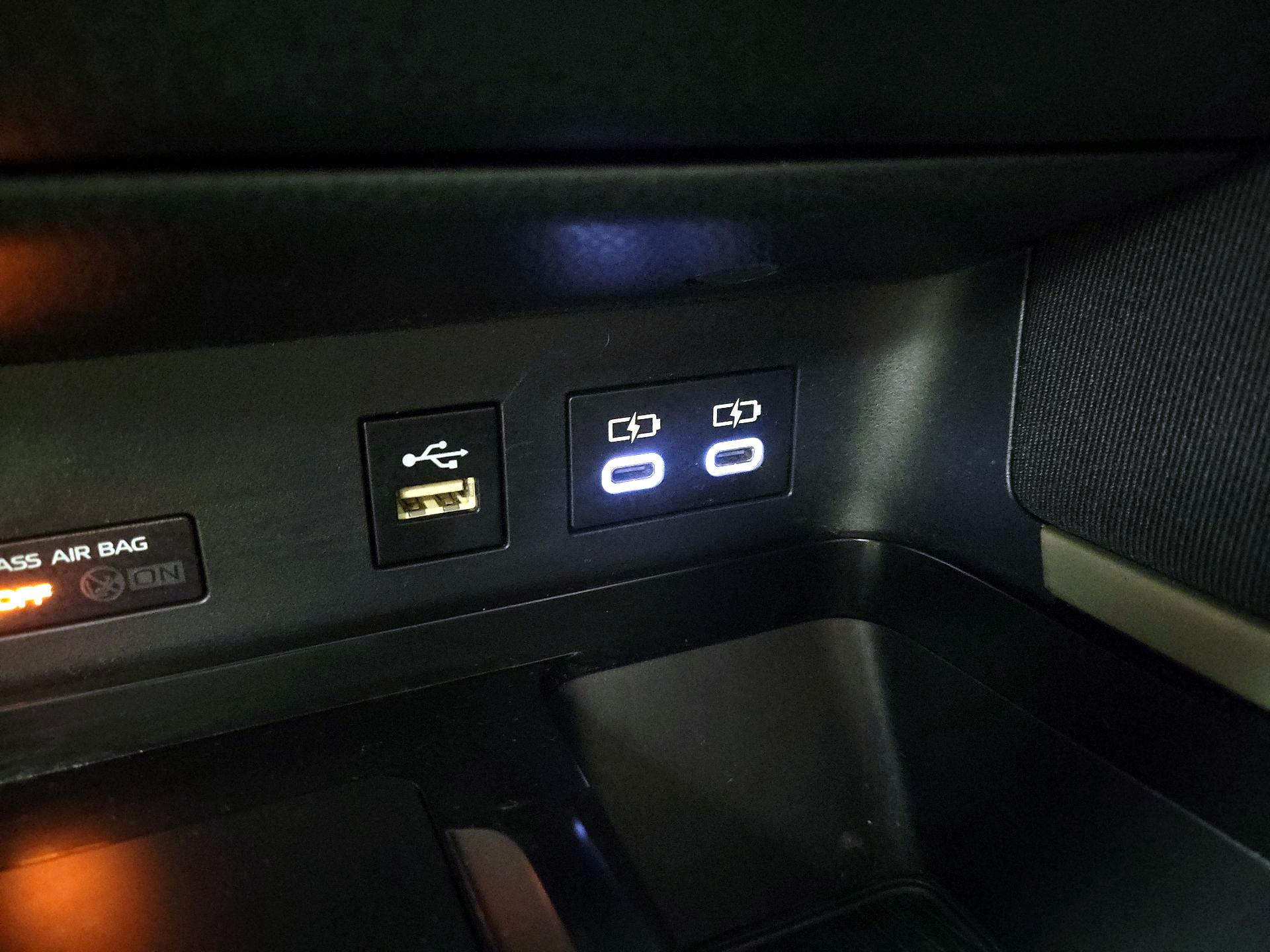 Thumbnail: 2025 Toyota Camry - 17