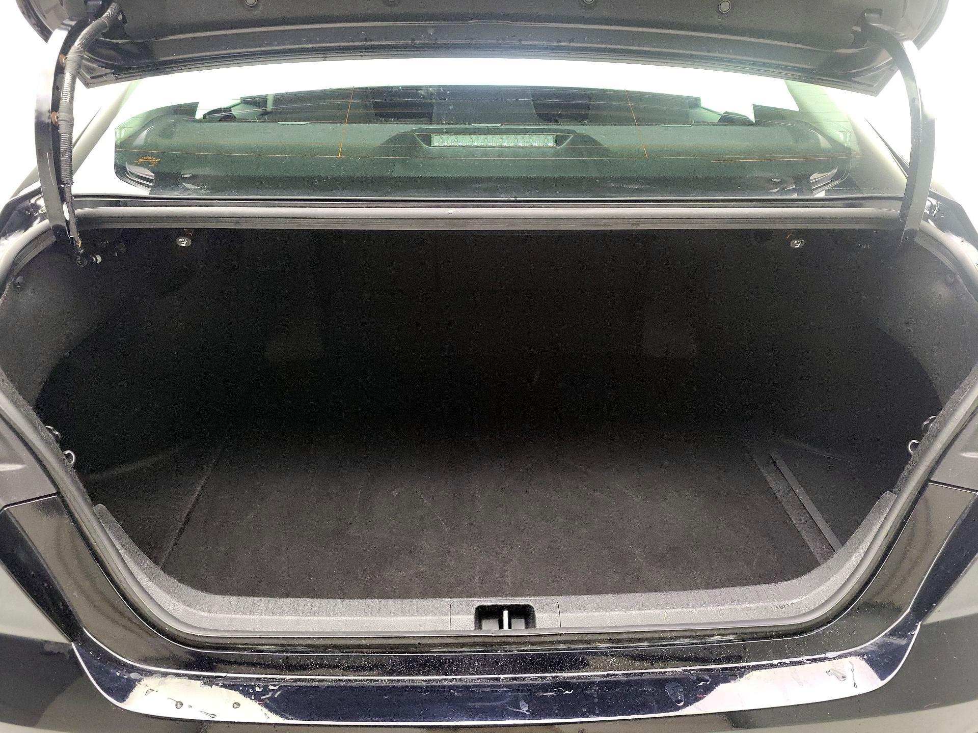 Thumbnail: 2025 Toyota Camry - 19