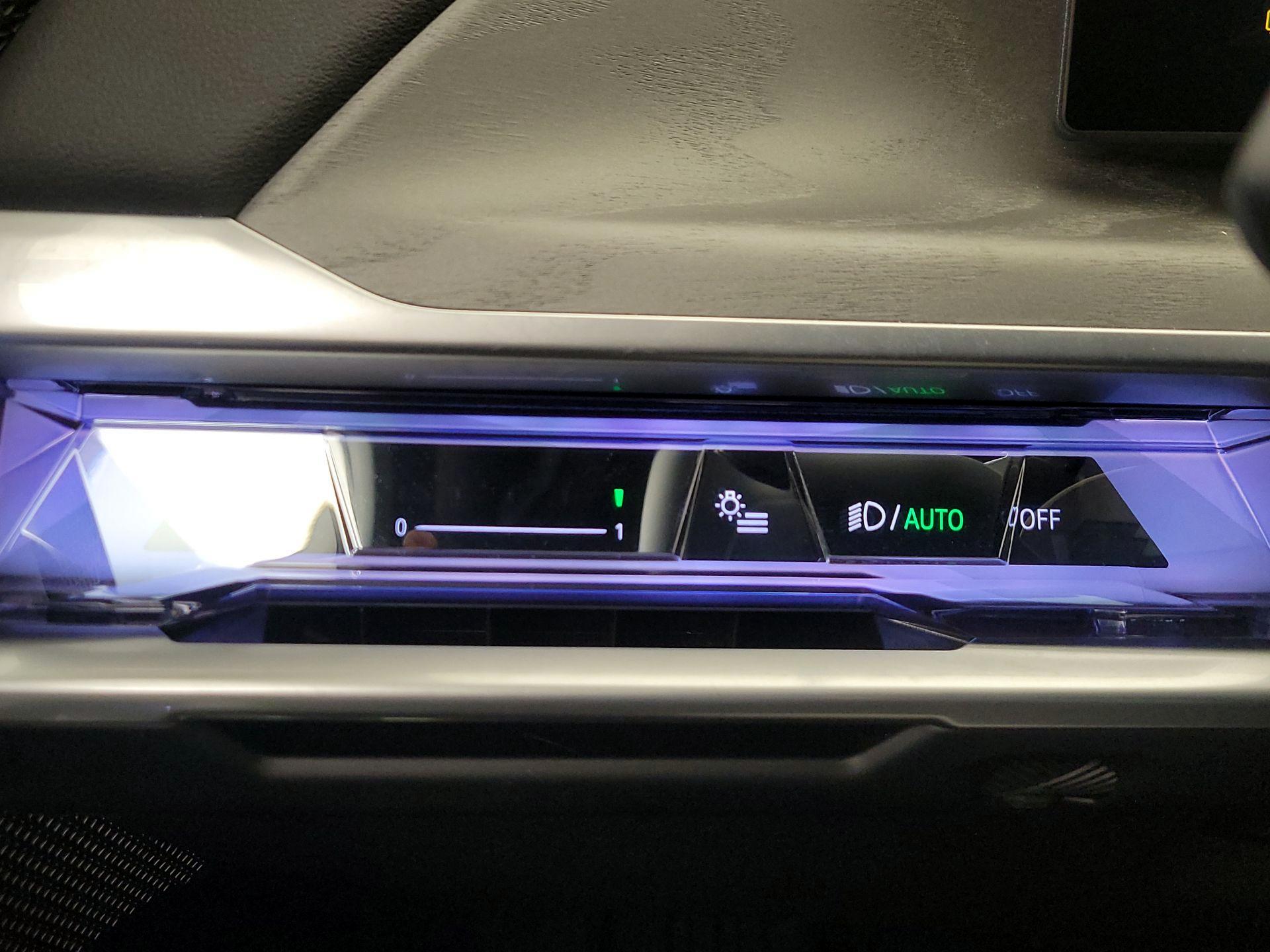 Thumbnail: 2023 BMW i7 - 13