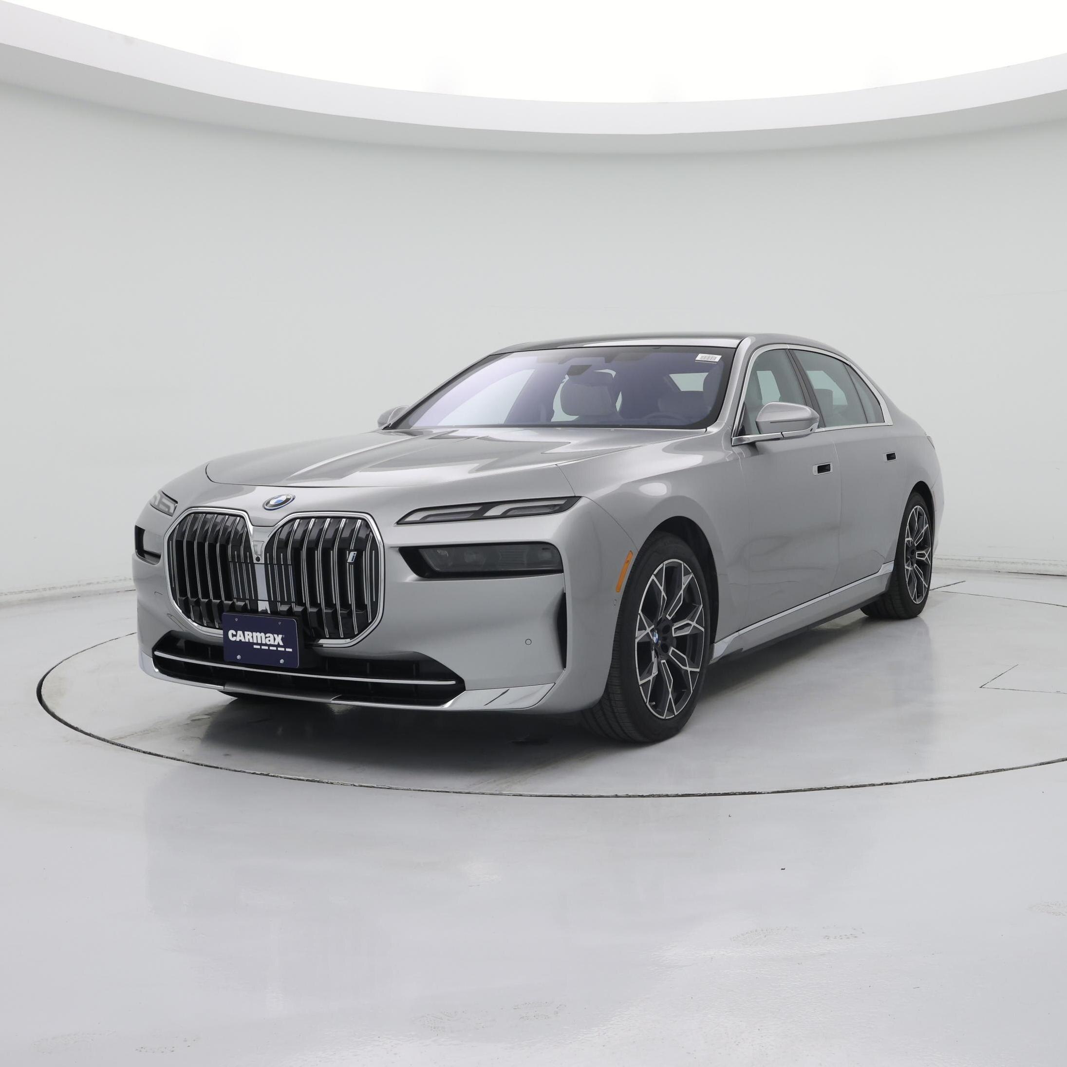 Thumbnail: 2023 BMW i7 - 4