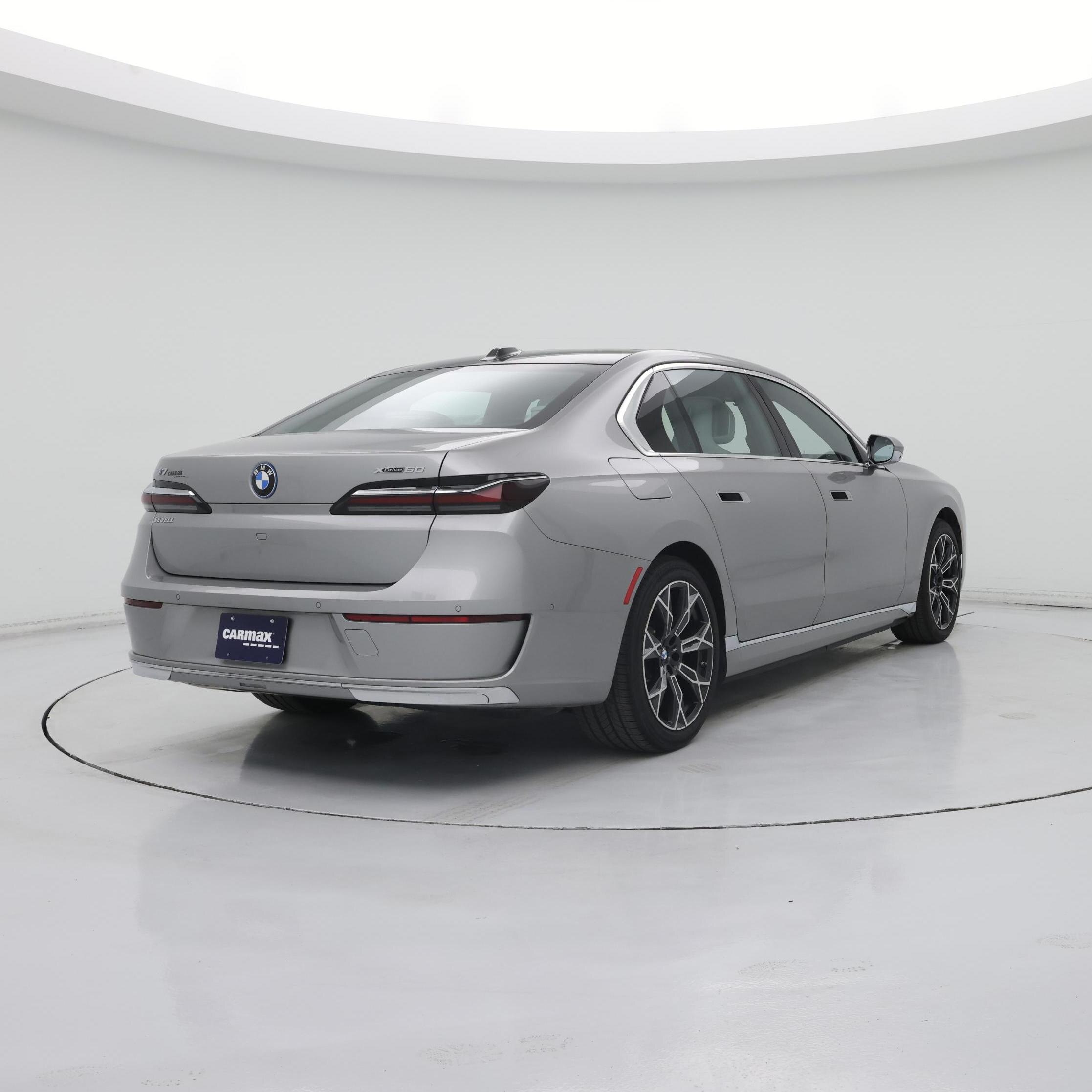 Thumbnail: 2023 BMW i7 - 8