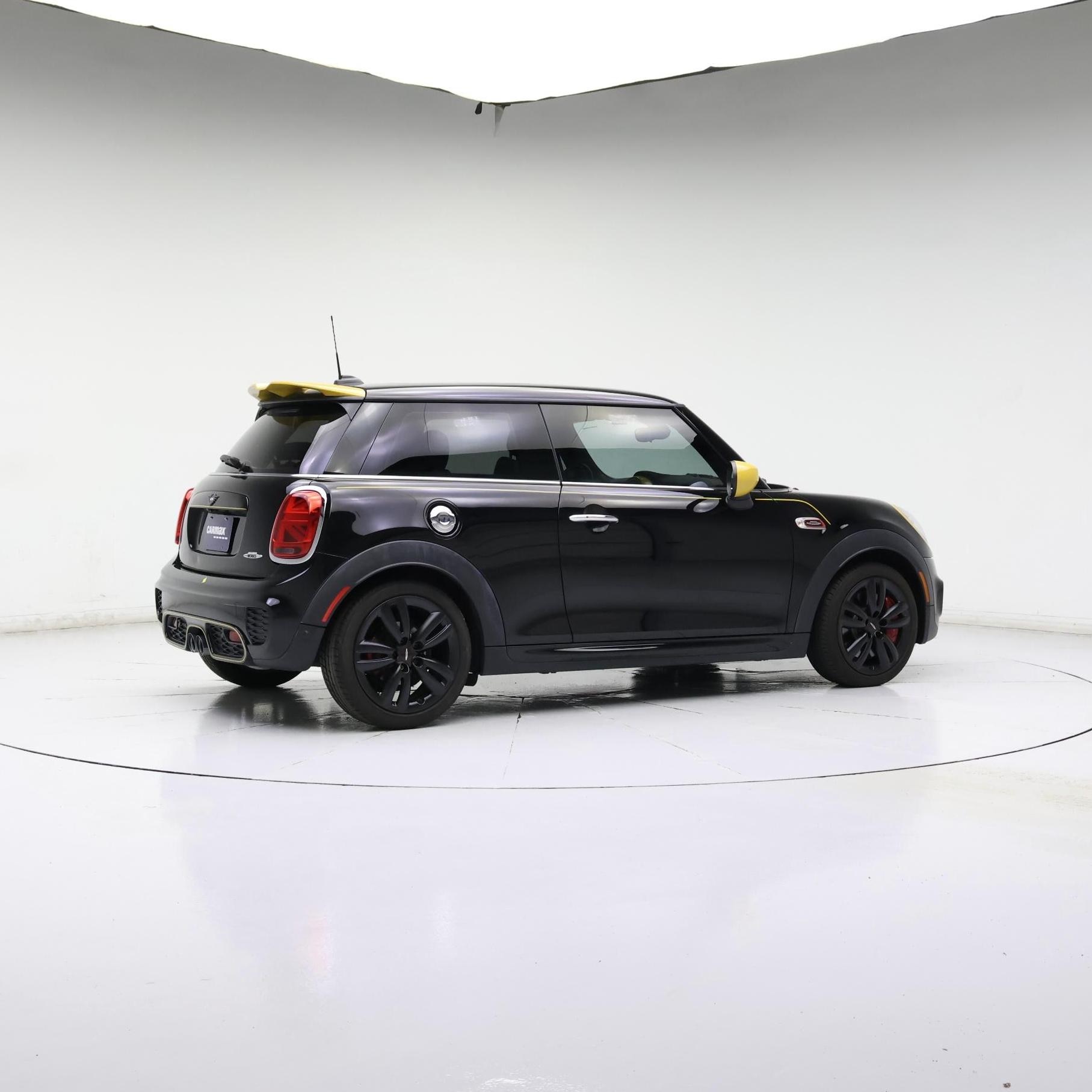 Thumbnail: 2021 MINI Cooper Hardtop - 7