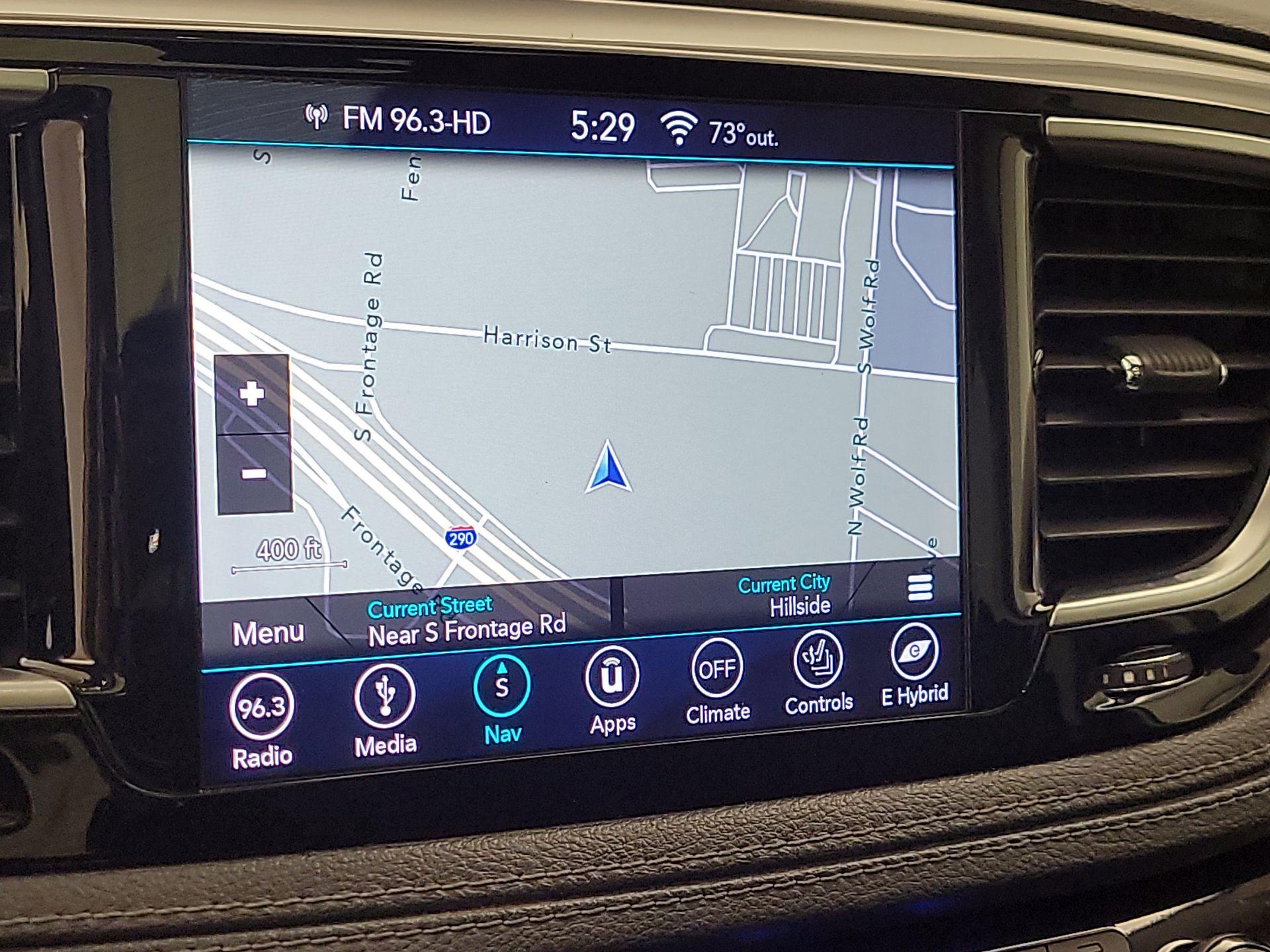 Thumbnail: 2018 Chrysler Pacifica - 14