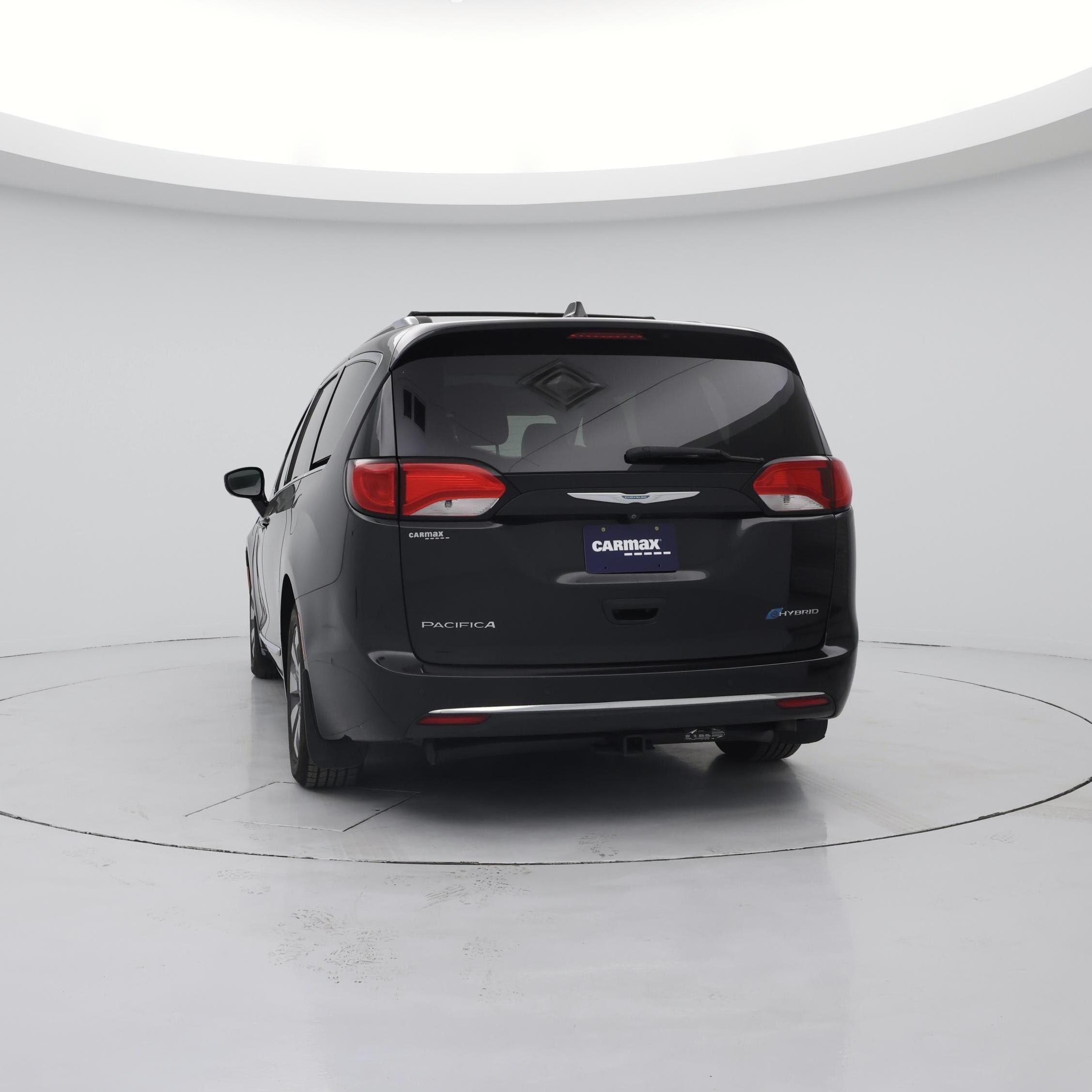 Thumbnail: 2018 Chrysler Pacifica - 6