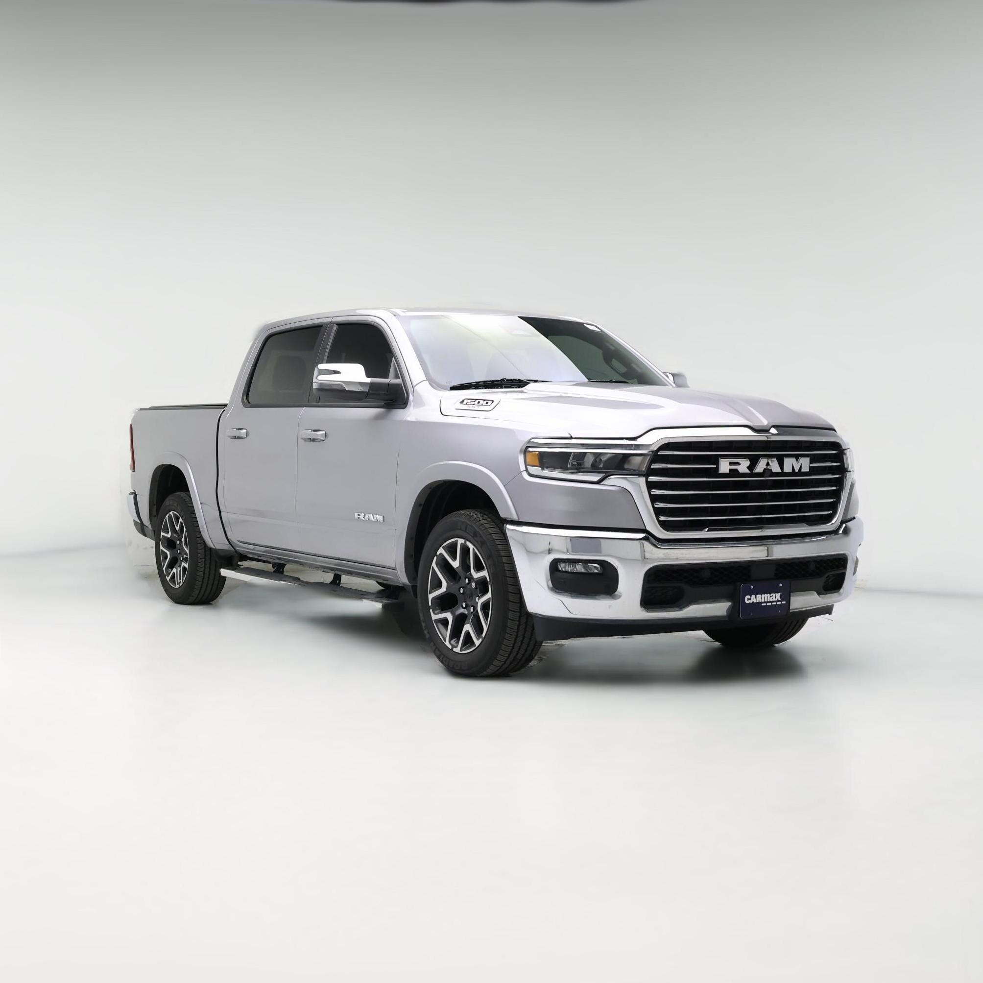 Thumbnail: 2025 RAM 1500 - 1