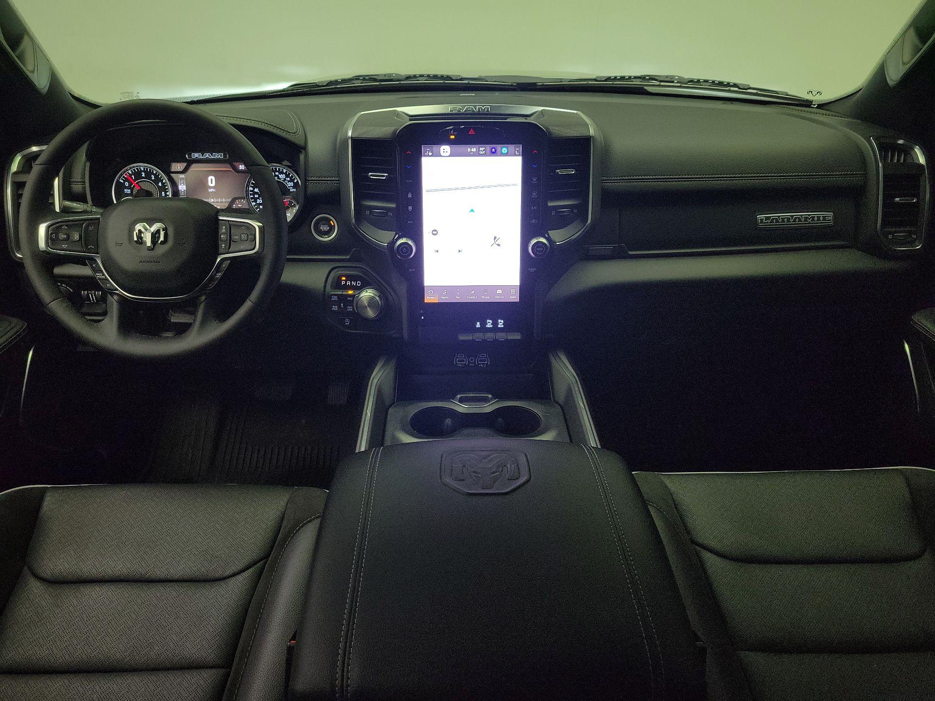 Thumbnail: 2025 RAM 1500 - 9