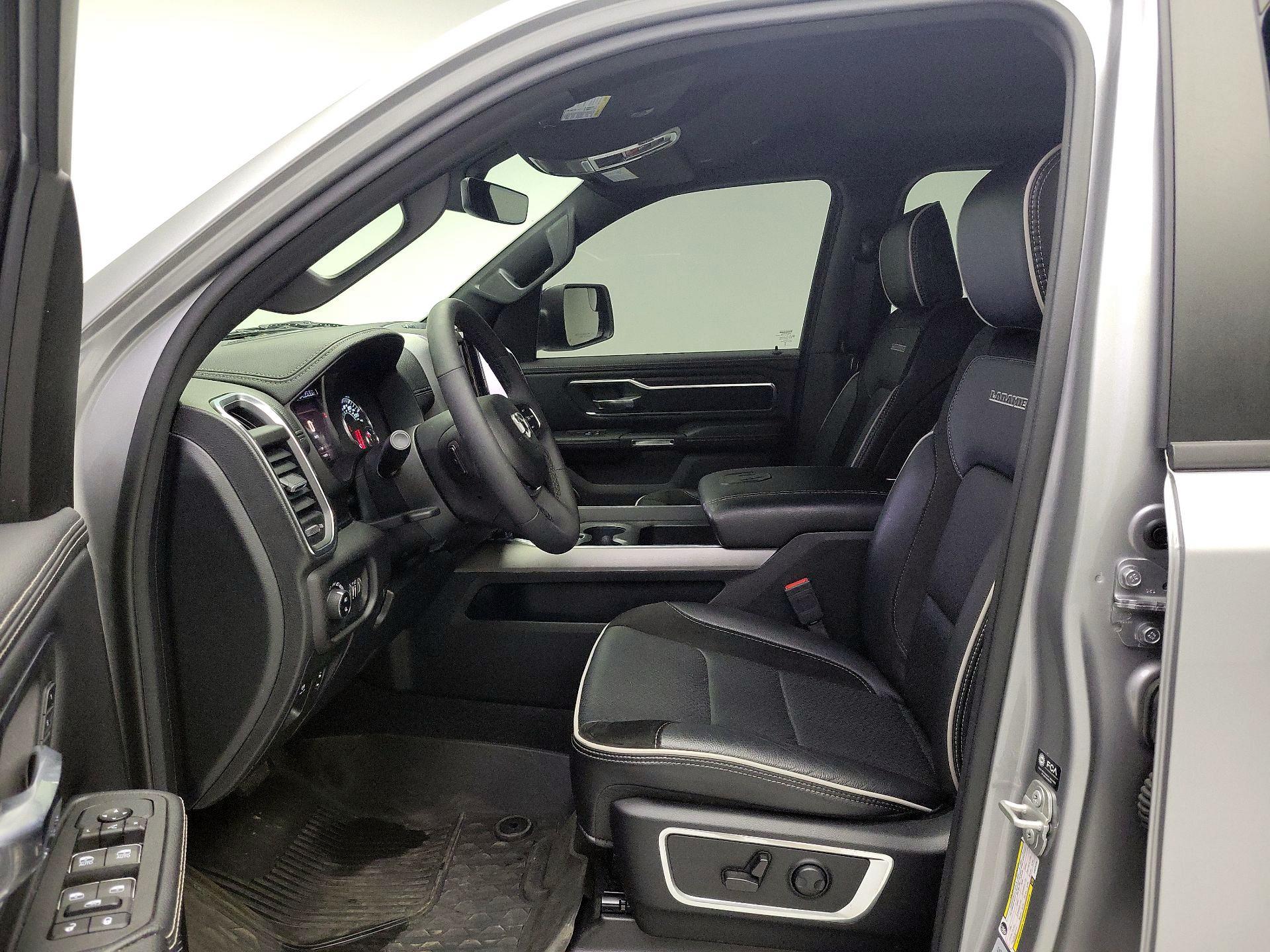 Thumbnail: 2025 RAM 1500 - 11