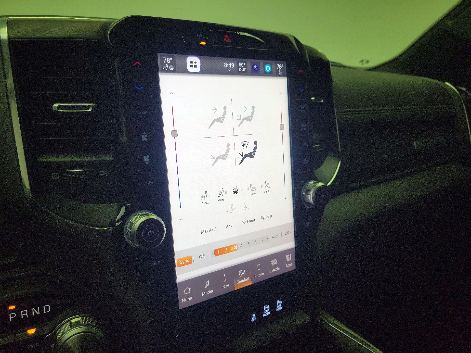 Thumbnail: 2025 RAM 1500 - 17