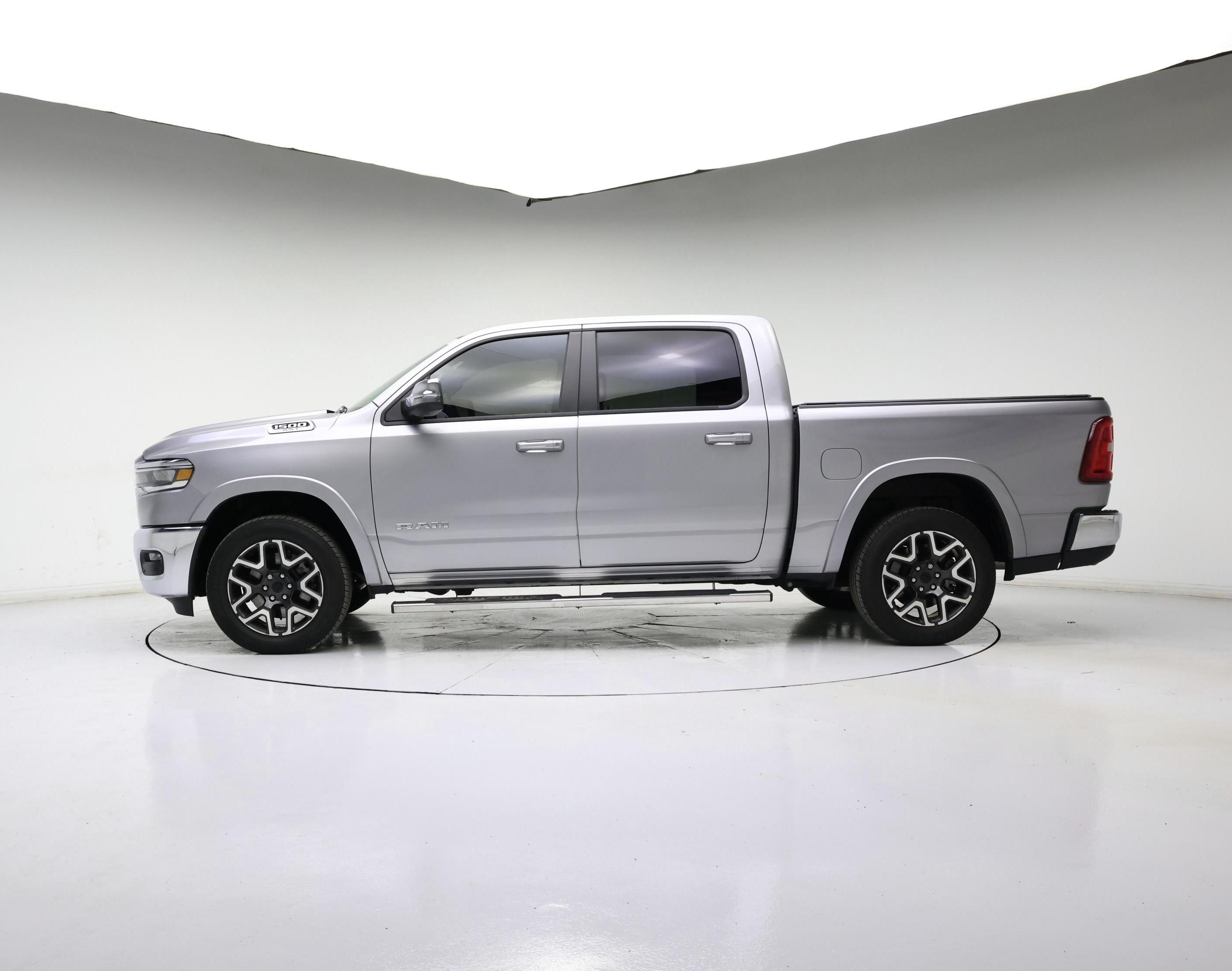 Thumbnail: 2025 RAM 1500 - 3