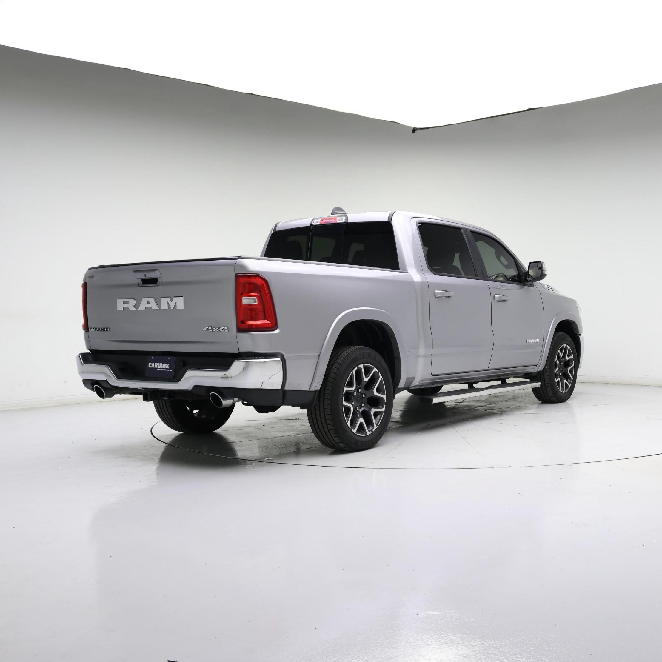 Thumbnail: 2025 RAM 1500 - 8