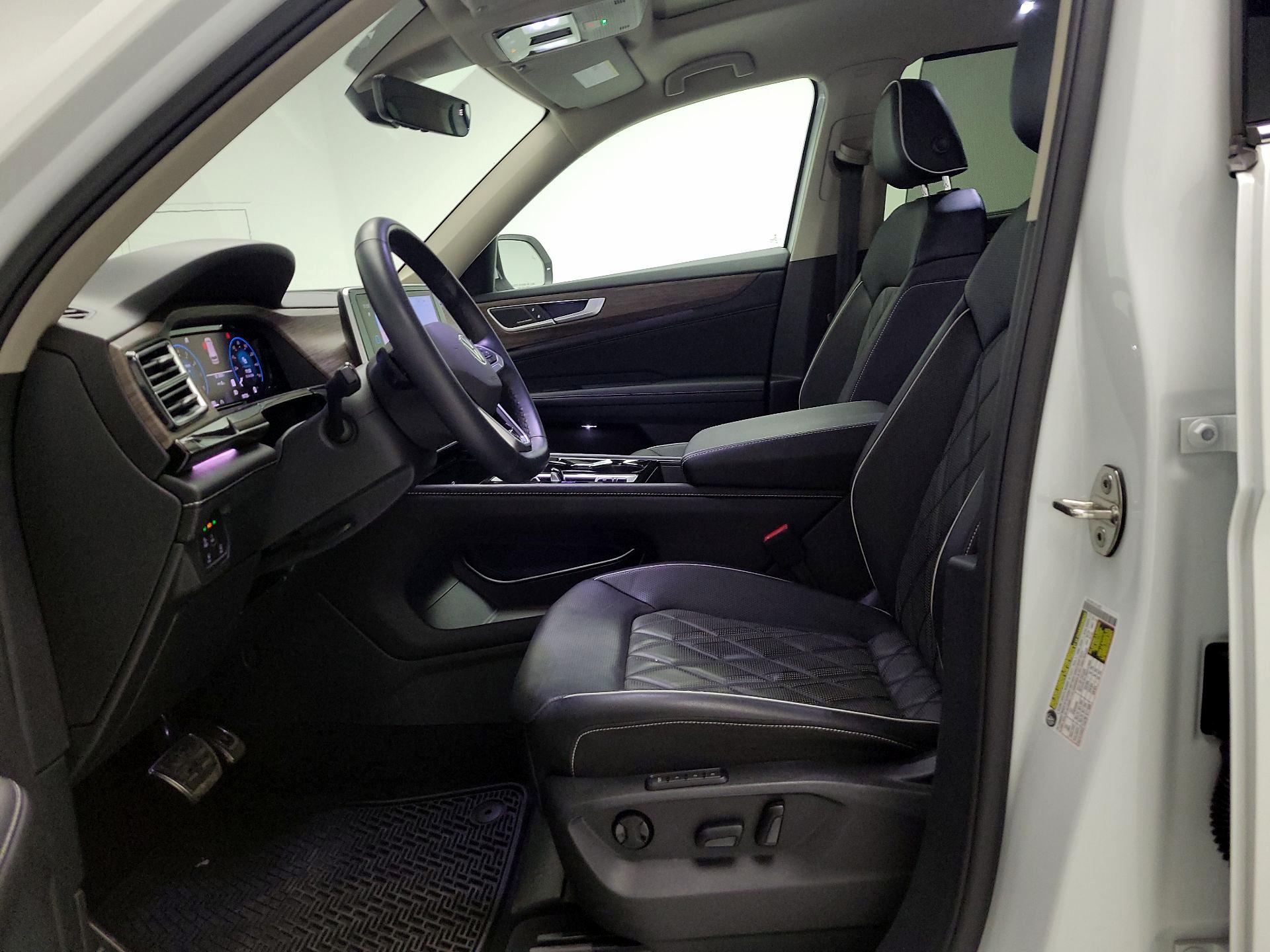 Thumbnail: 2024 Volkswagen Atlas - 11