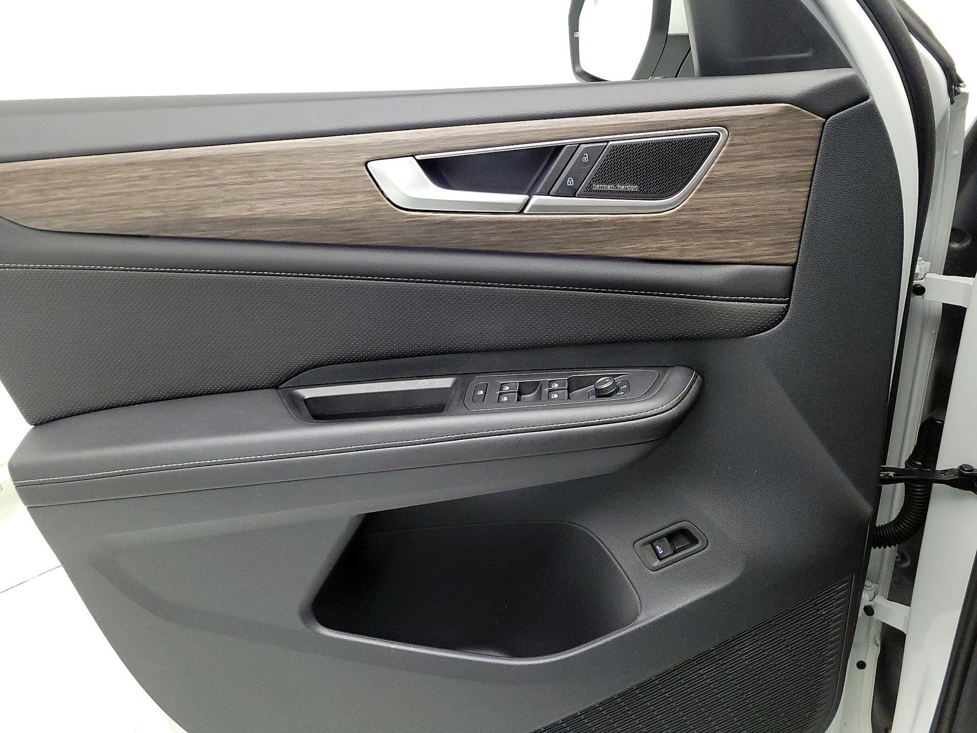 Thumbnail: 2024 Volkswagen Atlas - 12