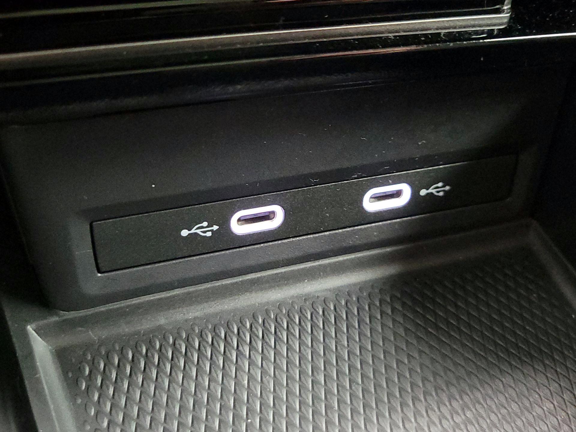 Thumbnail: 2024 Volkswagen Atlas - 18