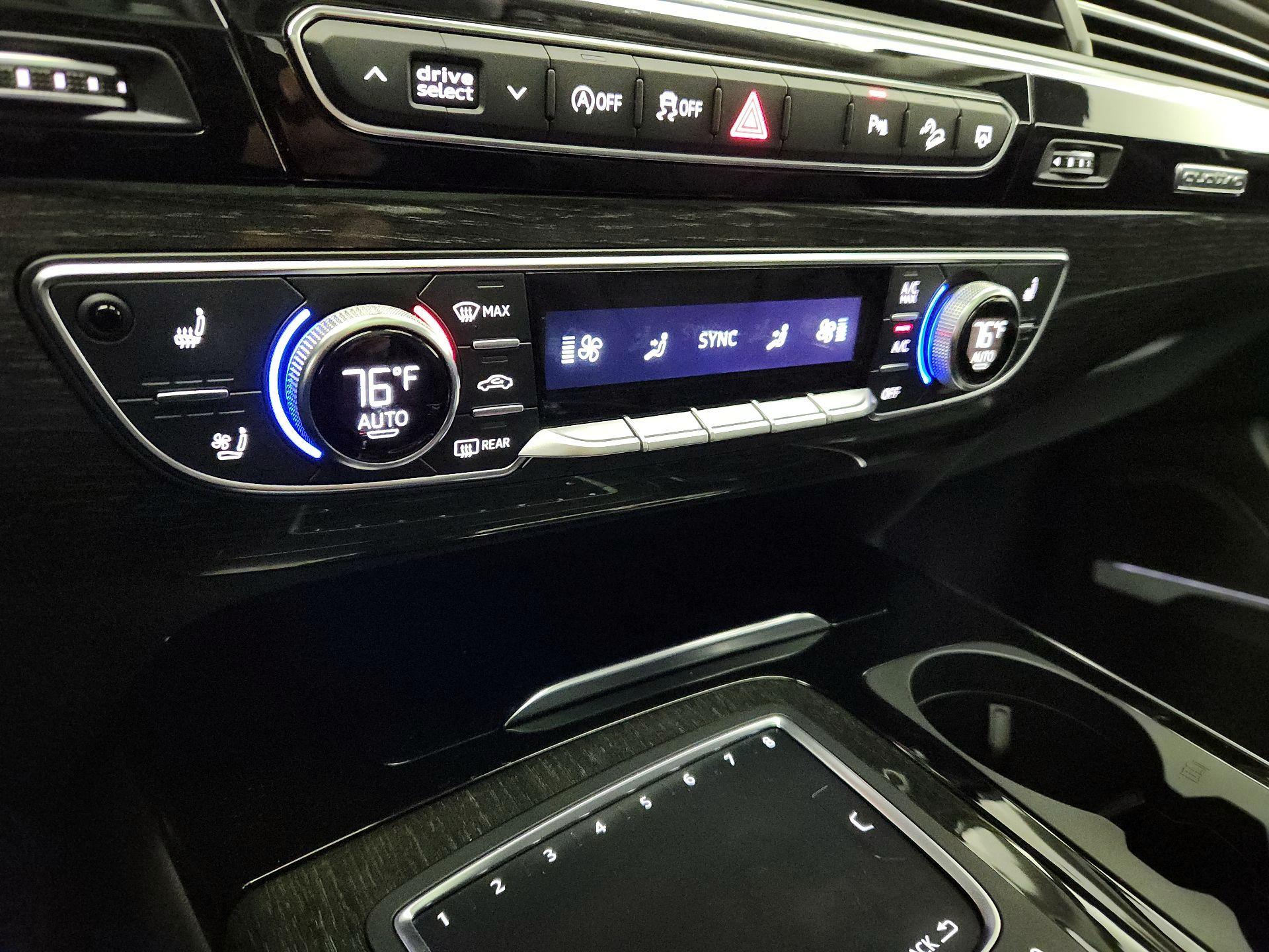 Thumbnail: 2019 Audi Q7 - 17