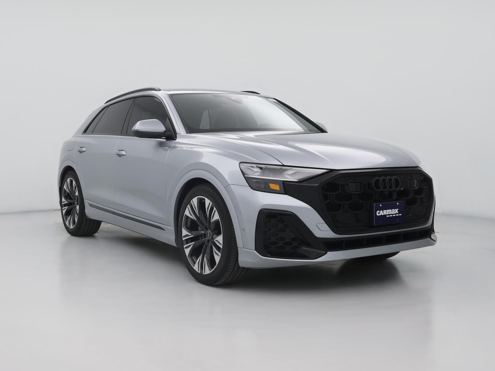 2025 Audi Q8
