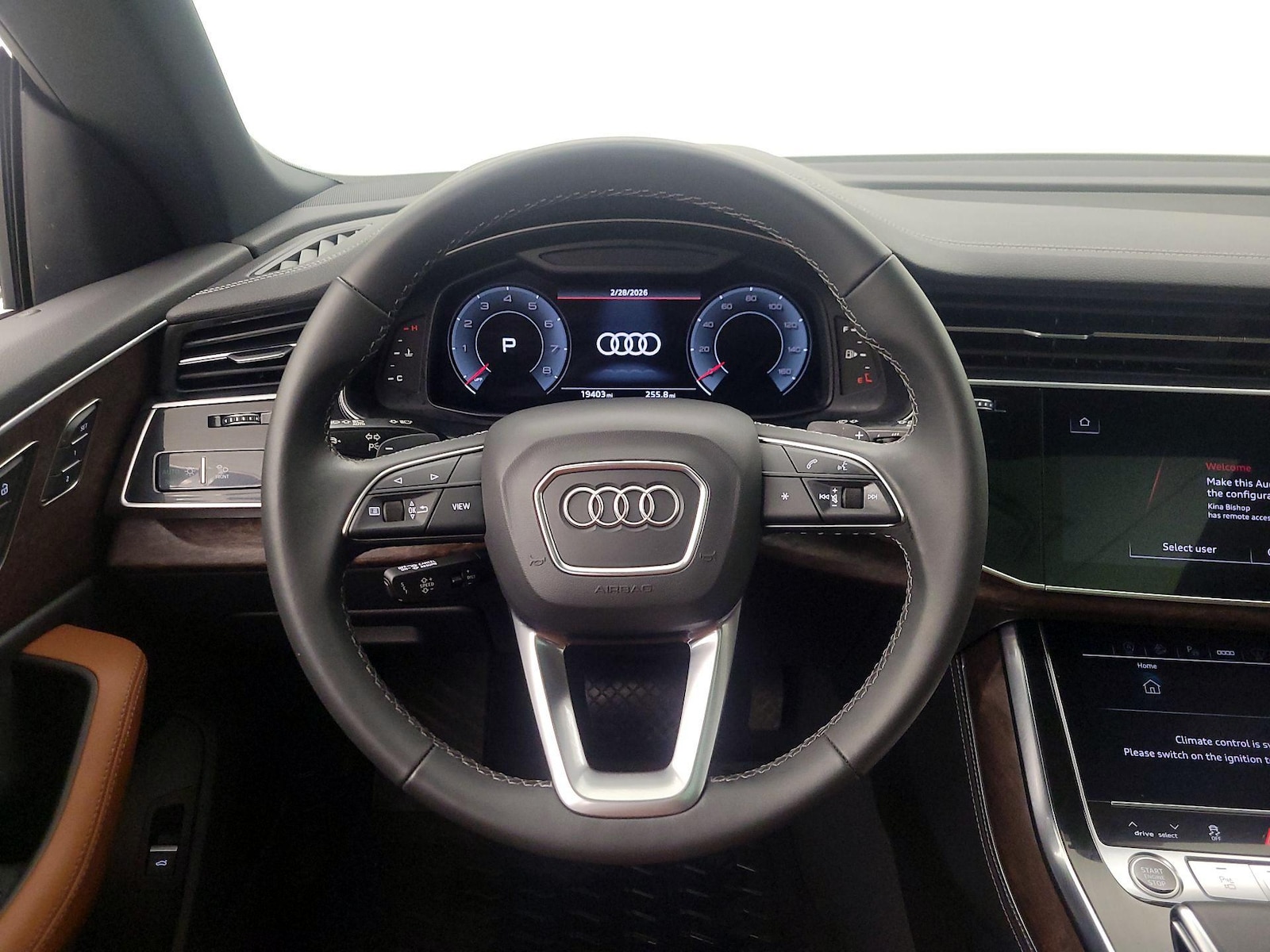 2025 Audi Q8 Prestige - Photo 11