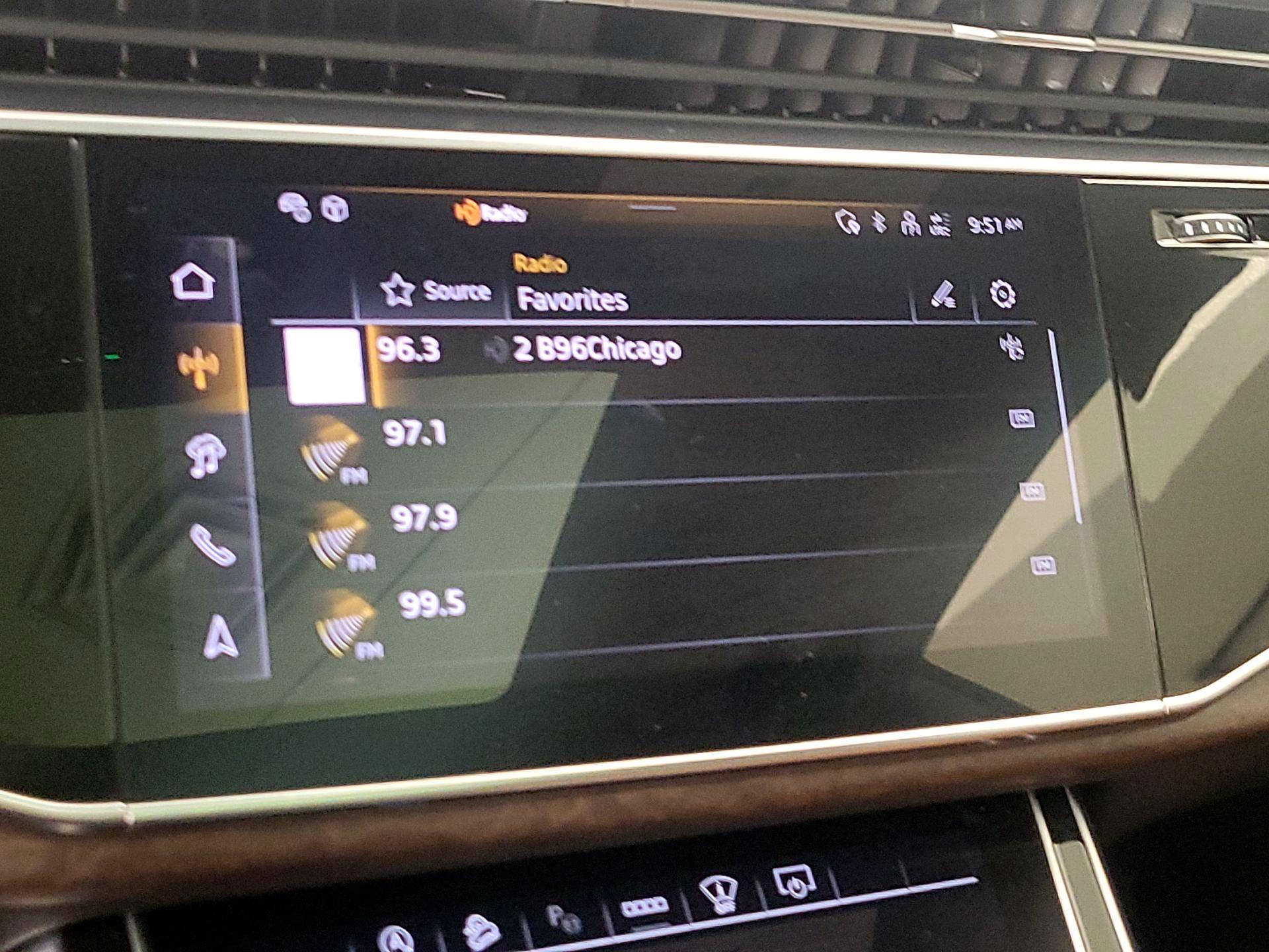 Thumbnail: 2025 Audi Q8 - 15