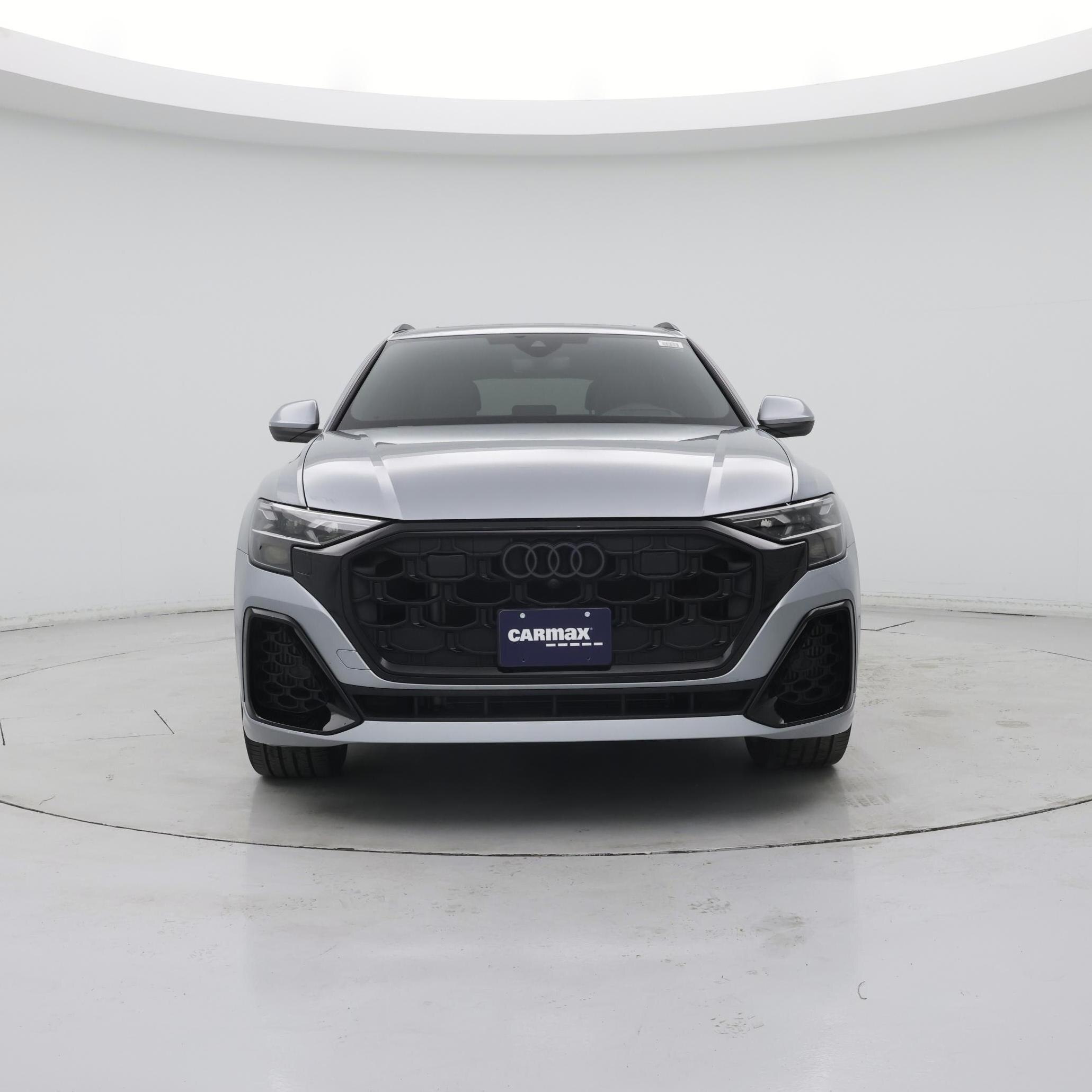 Thumbnail: 2025 Audi Q8 - 5