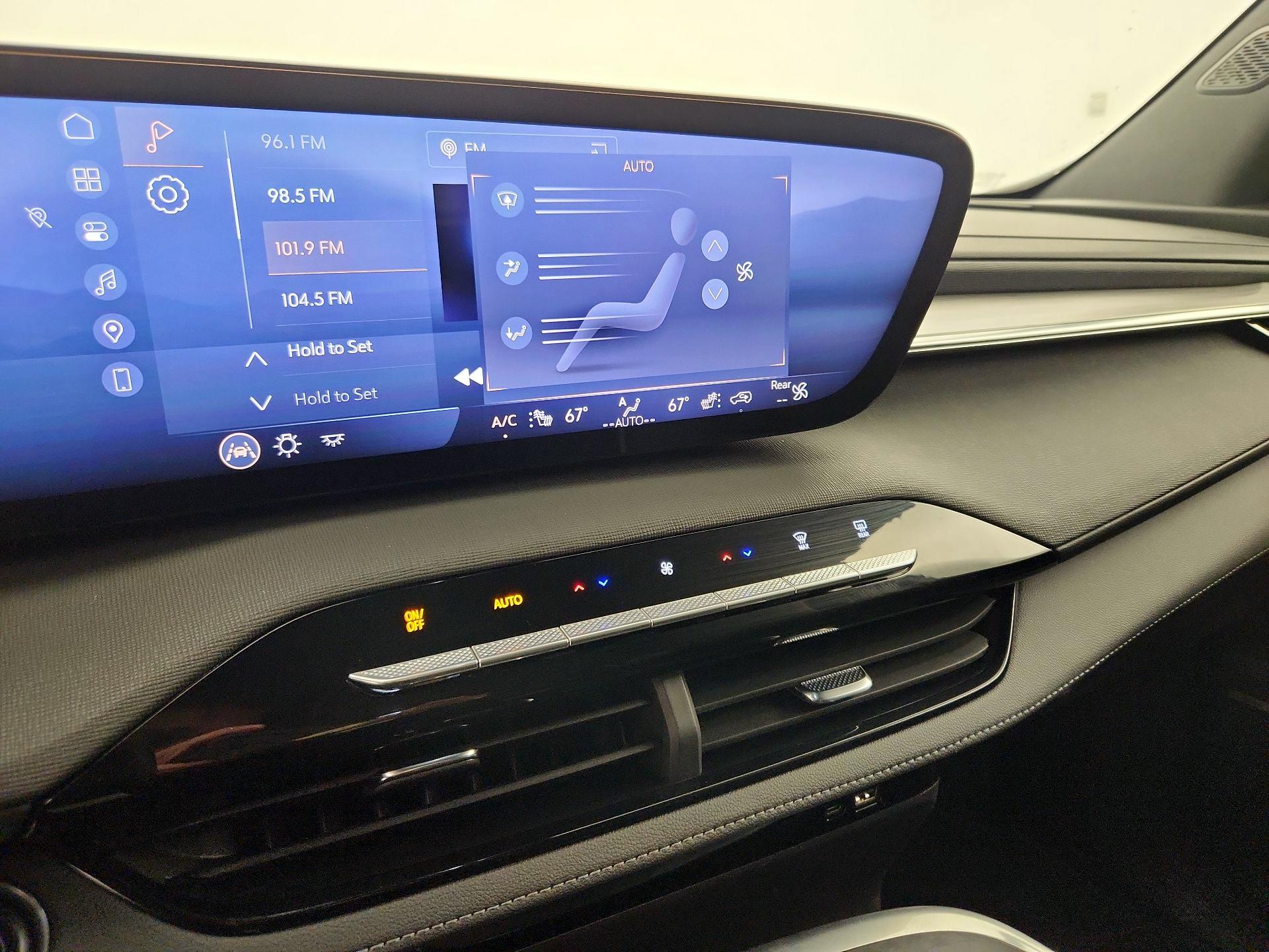 Thumbnail: 2025 Buick Enclave - 16