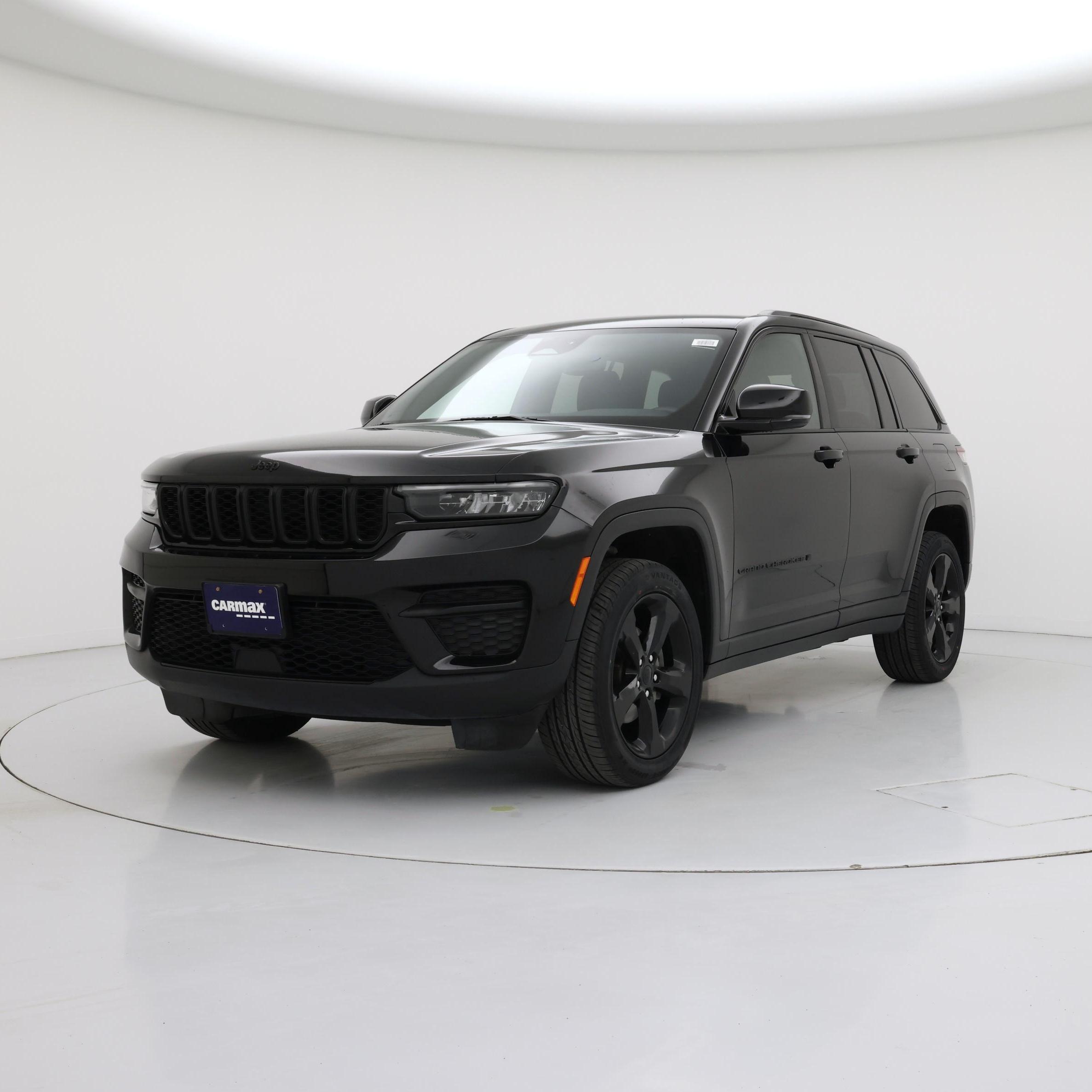 Thumbnail: 2023 Jeep Grand Cherokee - 4
