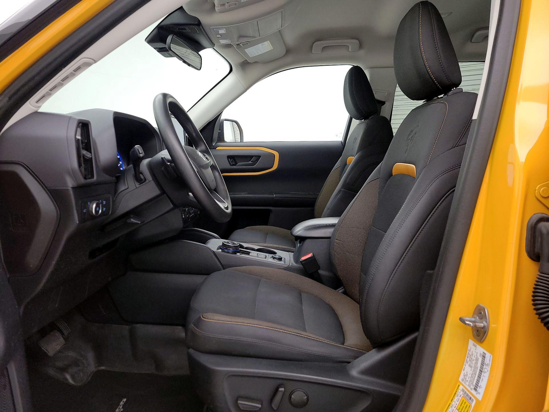 Thumbnail: 2021 Ford Bronco Sport - 11