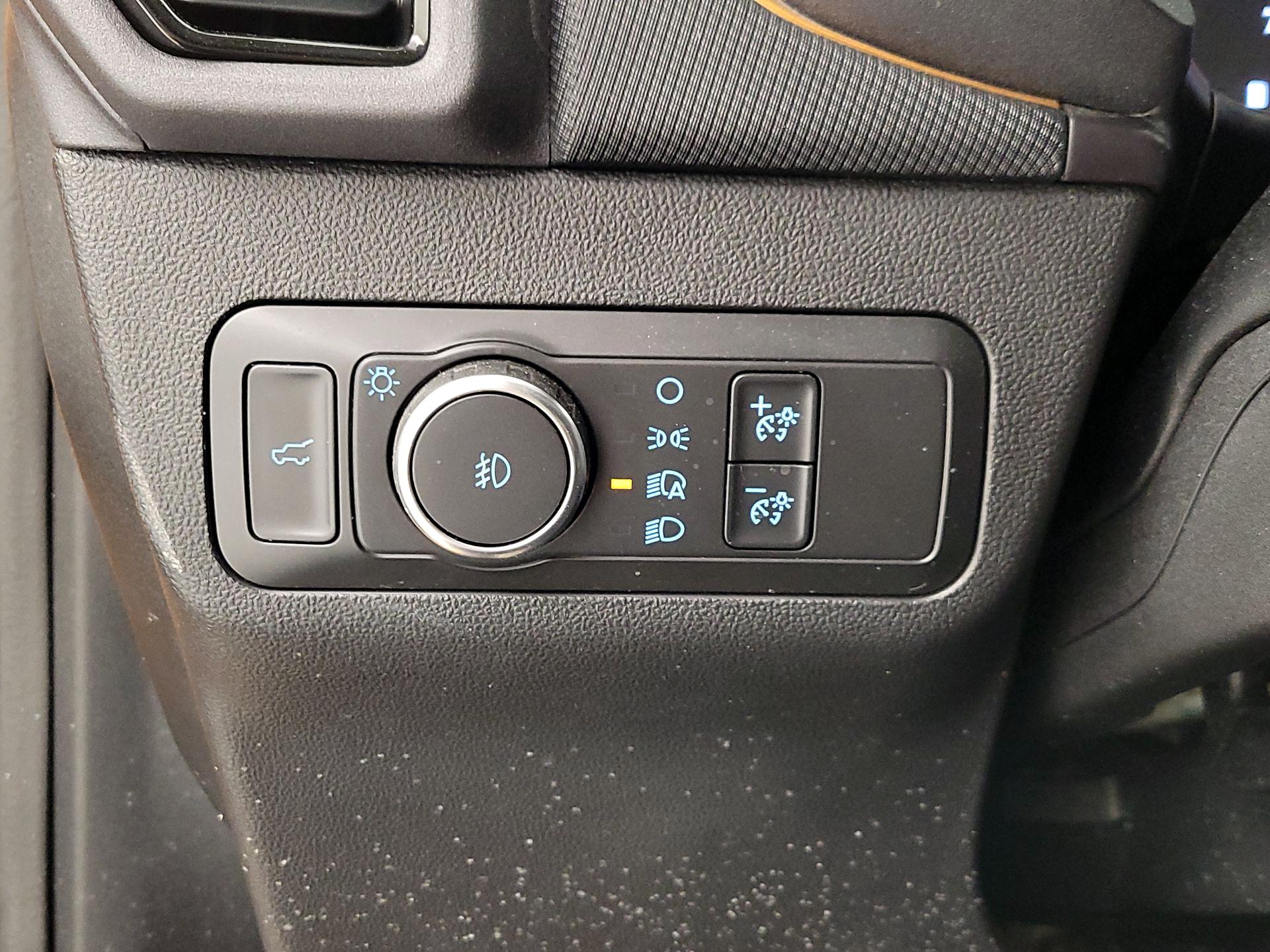 Thumbnail: 2021 Ford Bronco Sport - 13