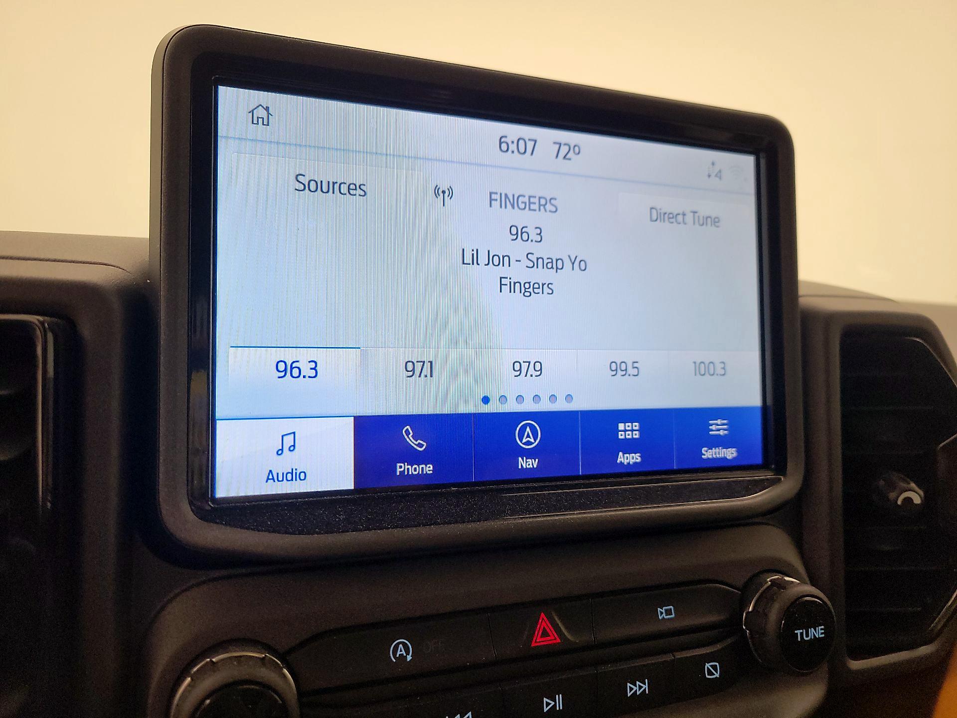 Thumbnail: 2021 Ford Bronco Sport - 16