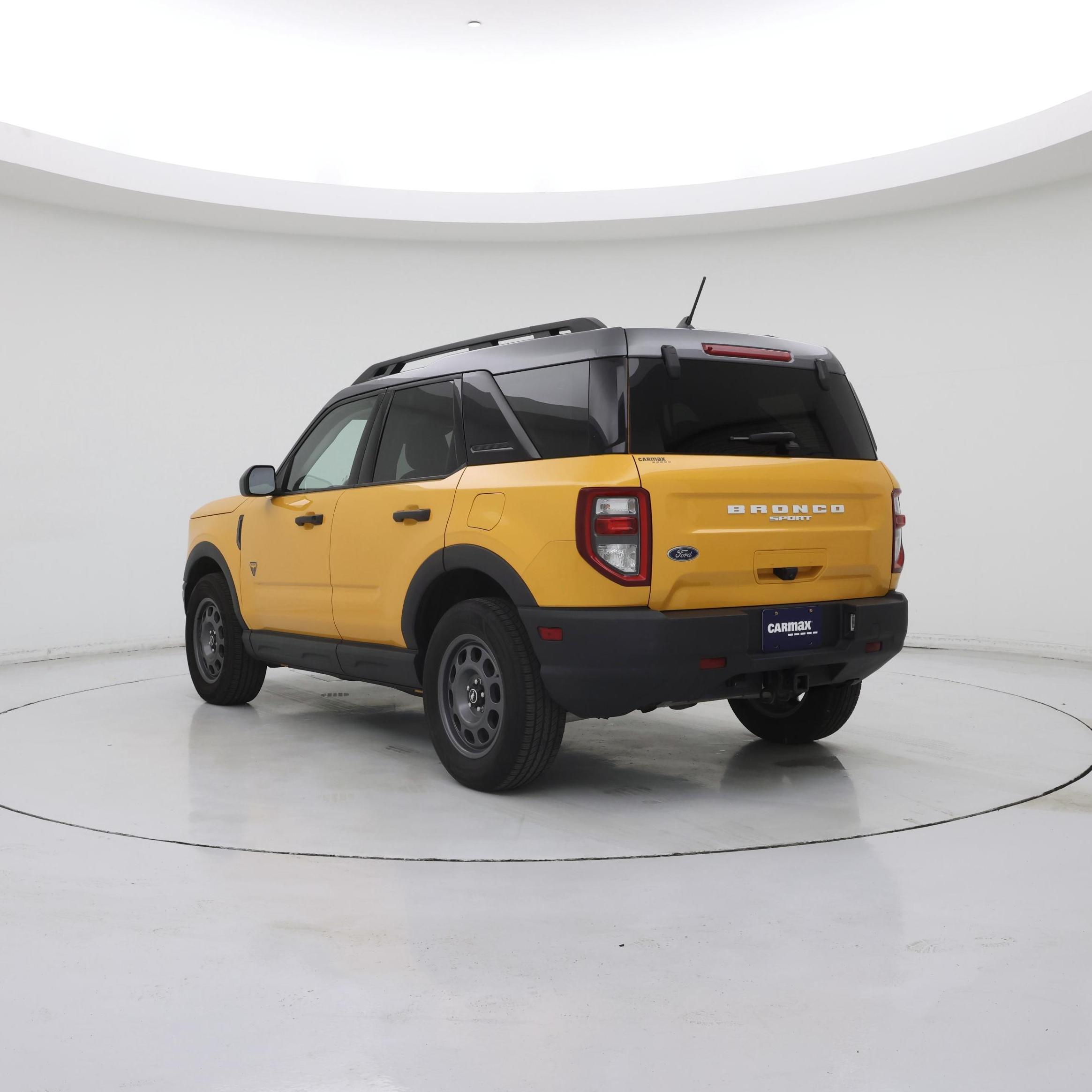 Thumbnail: 2021 Ford Bronco Sport - 2