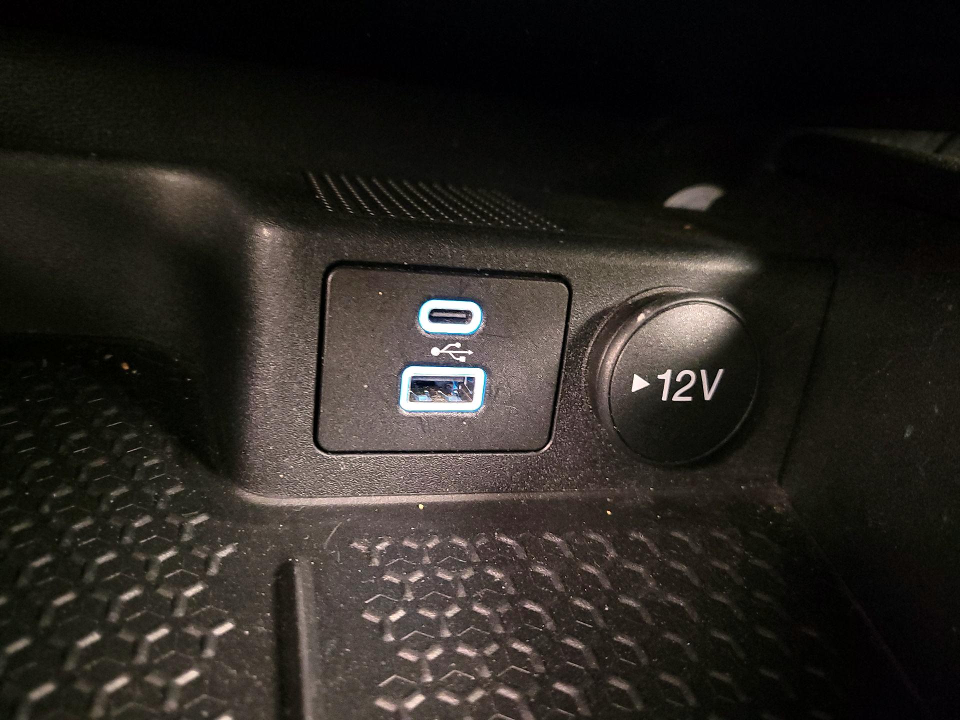 Thumbnail: 2021 Ford Bronco Sport - 19