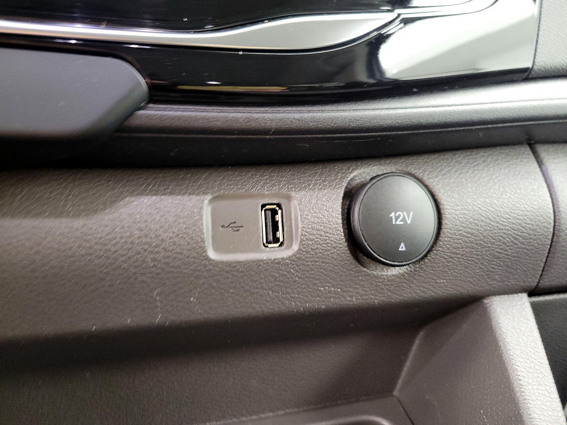 Thumbnail: 2024 Ford Transit Series - 19