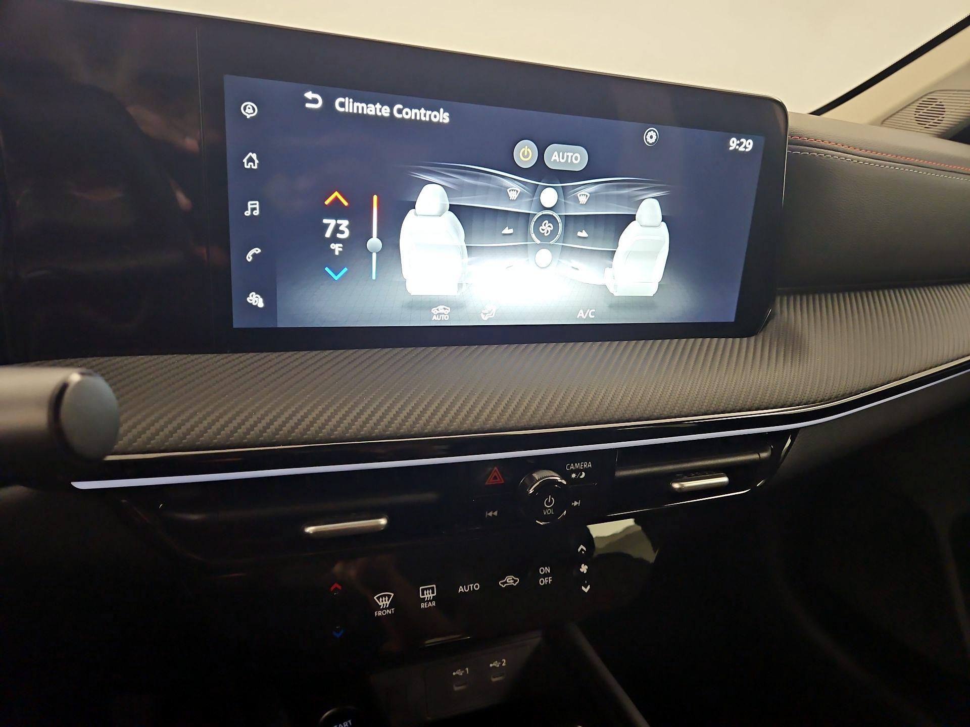 Thumbnail: 2025 Nissan Kicks - 16