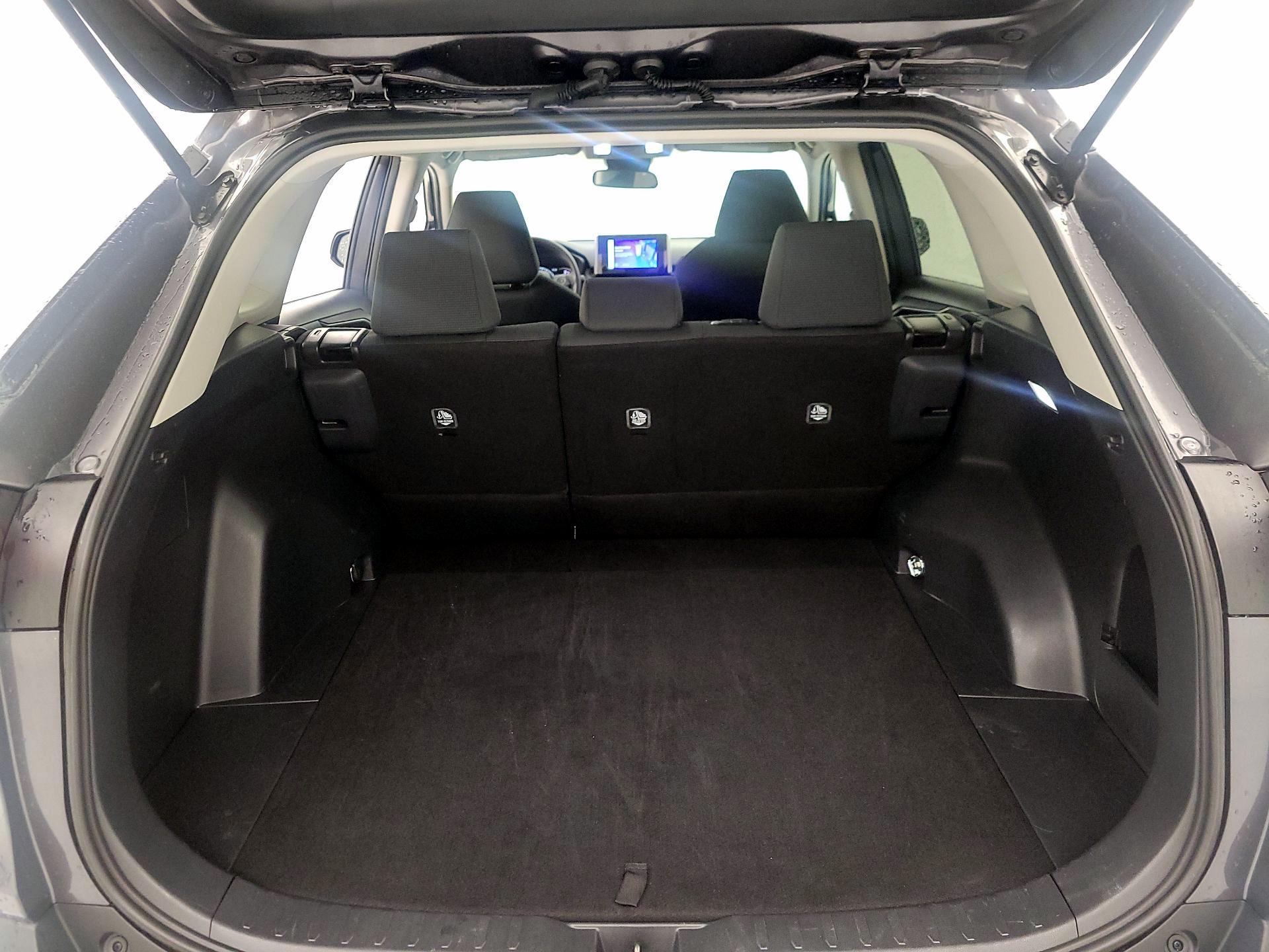 Thumbnail: 2024 Toyota RAV4 - 20