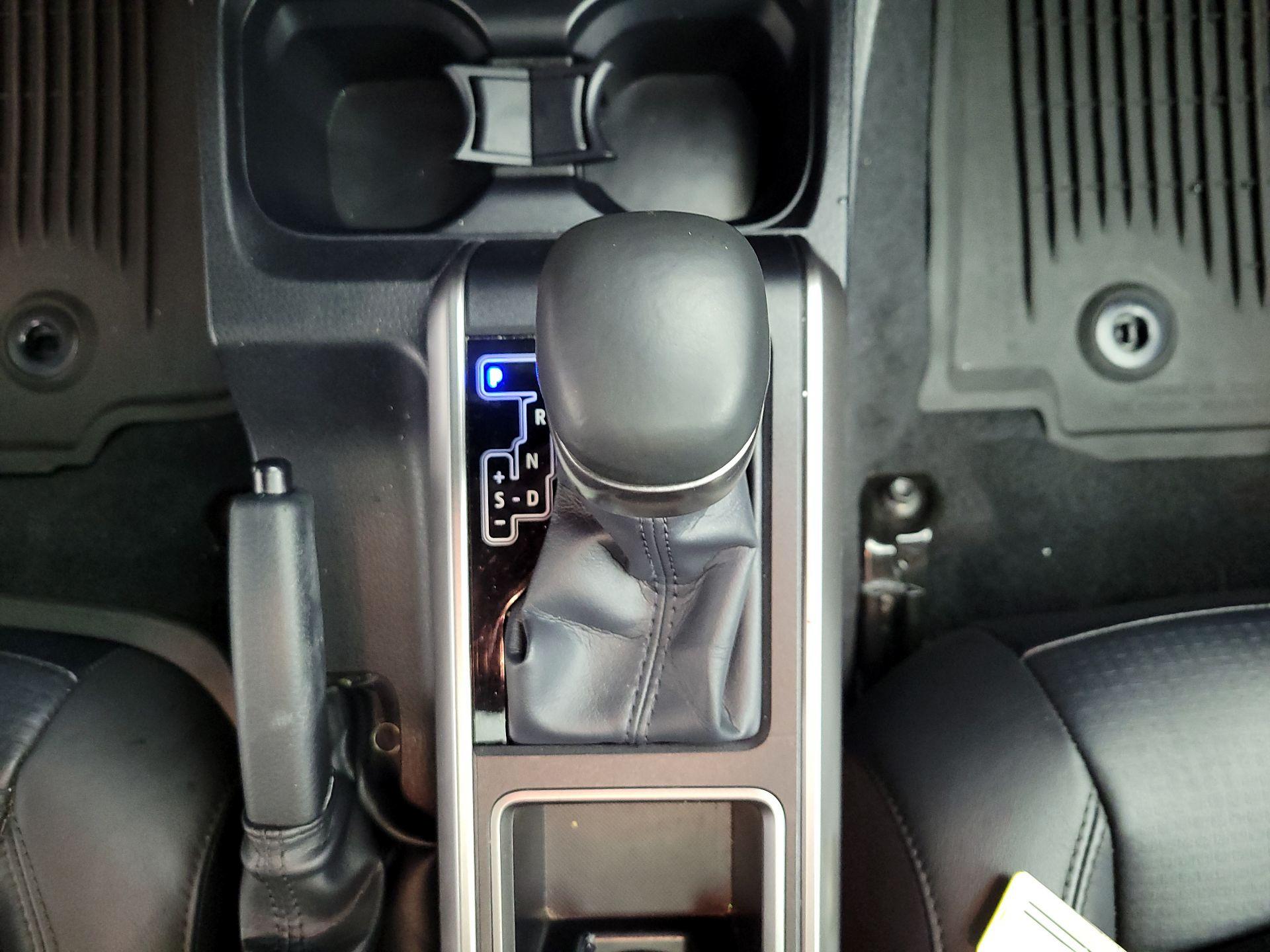 Thumbnail: 2023 Toyota Tacoma - 15