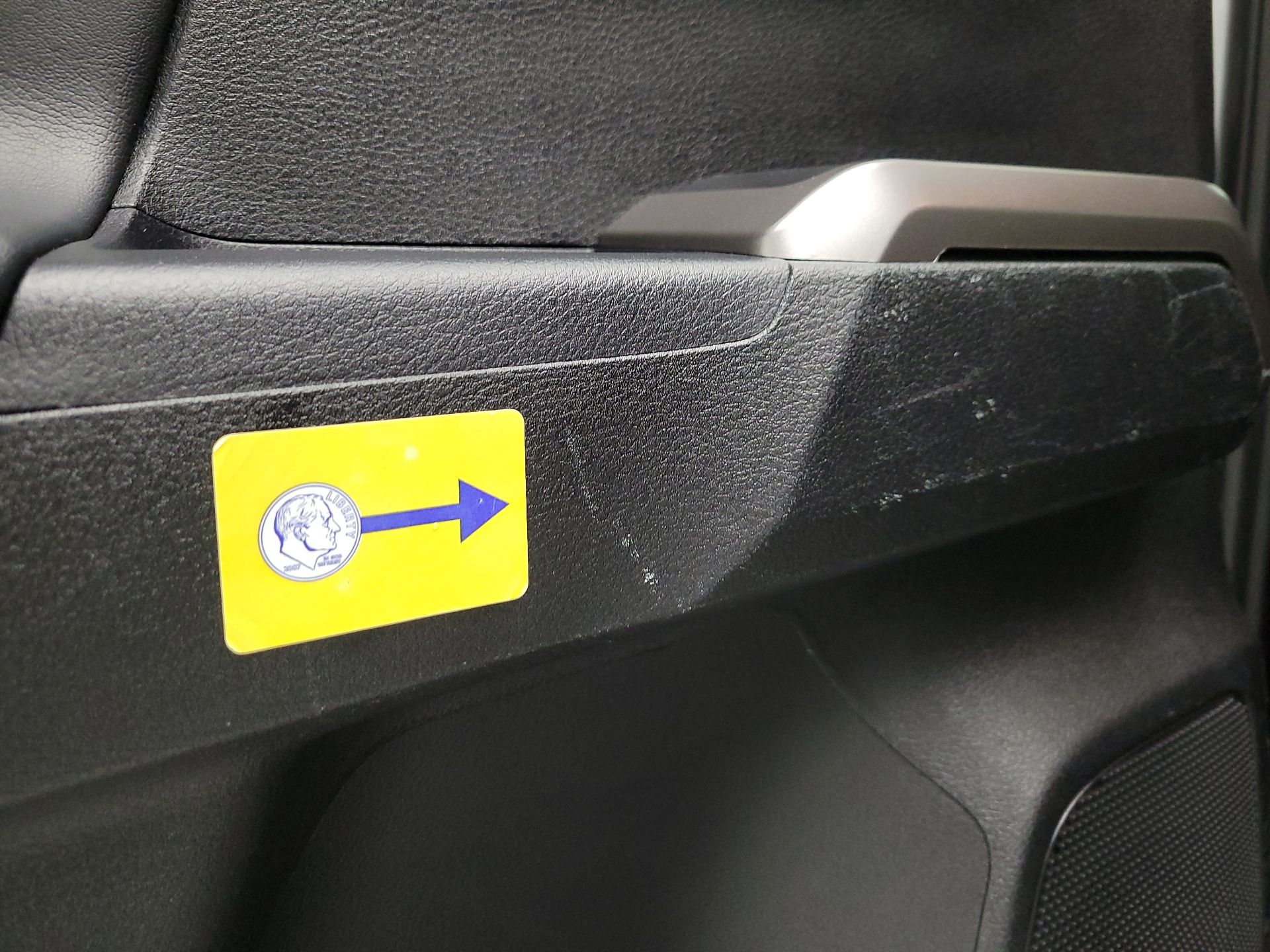 Thumbnail: 2023 Toyota Tacoma - 20