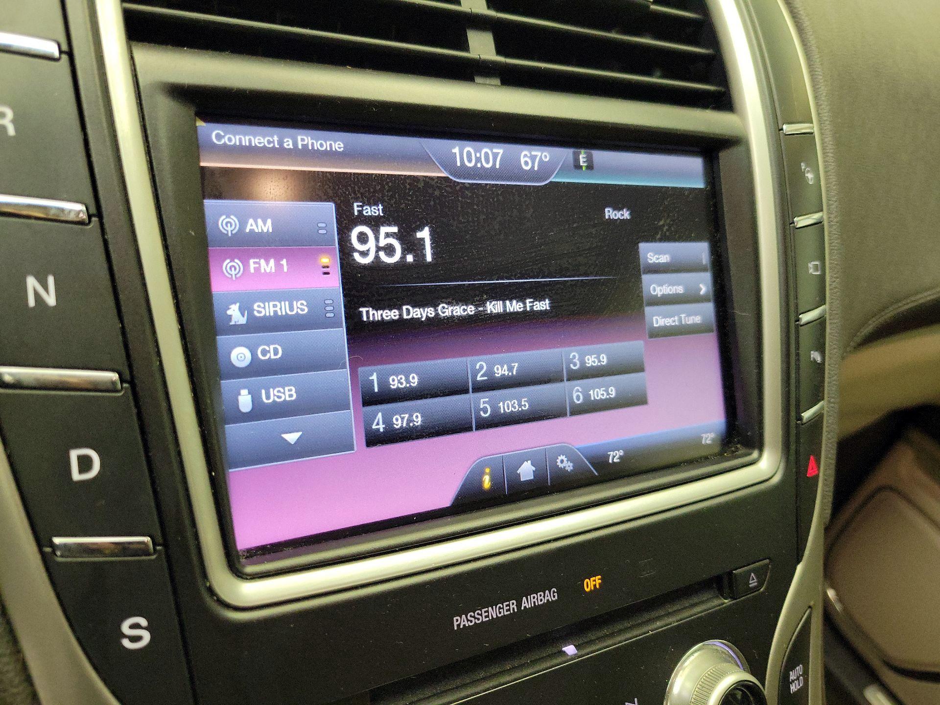 Thumbnail: 2016 Lincoln MKX - 16