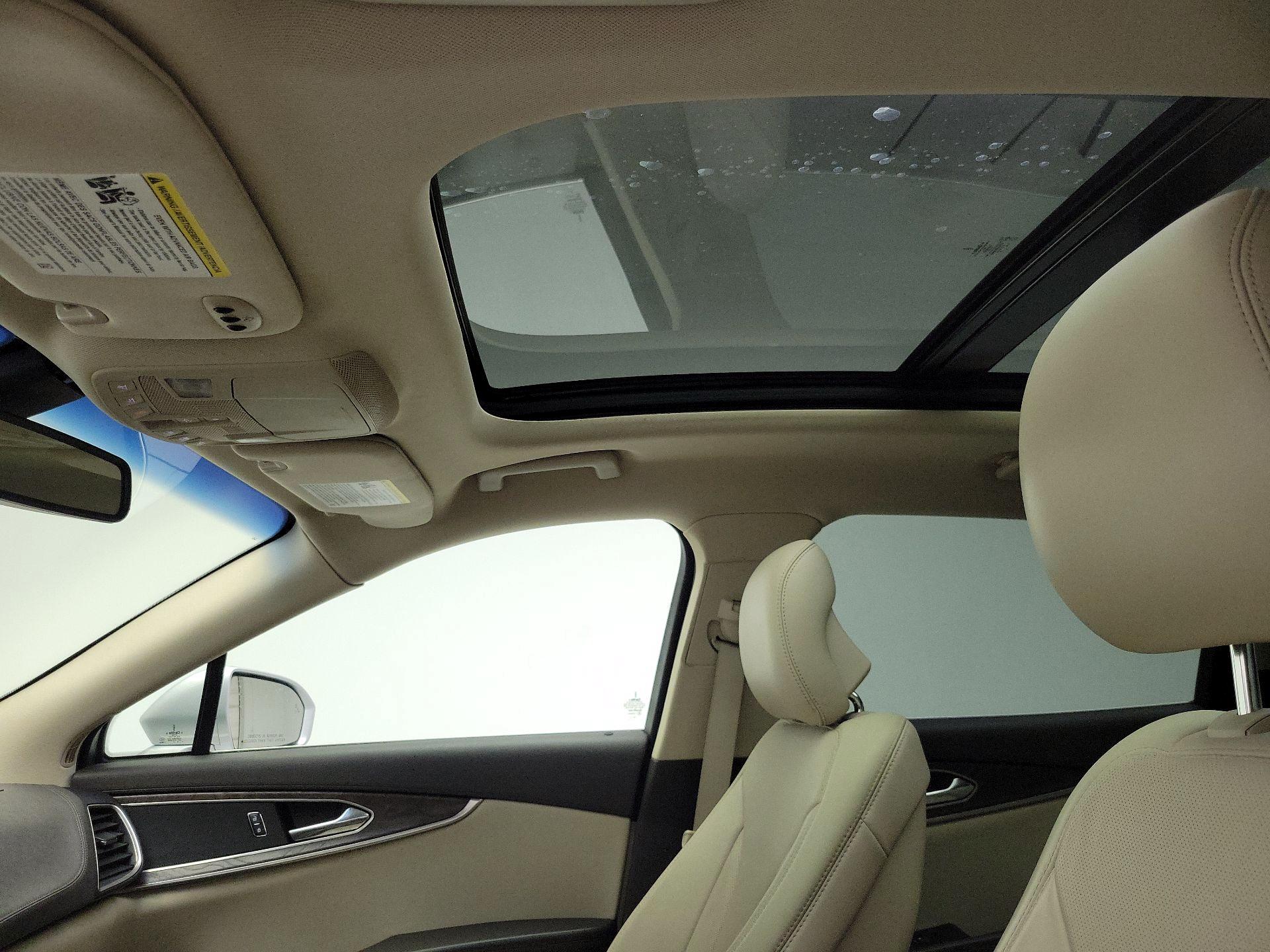 Thumbnail: 2016 Lincoln MKX - 20